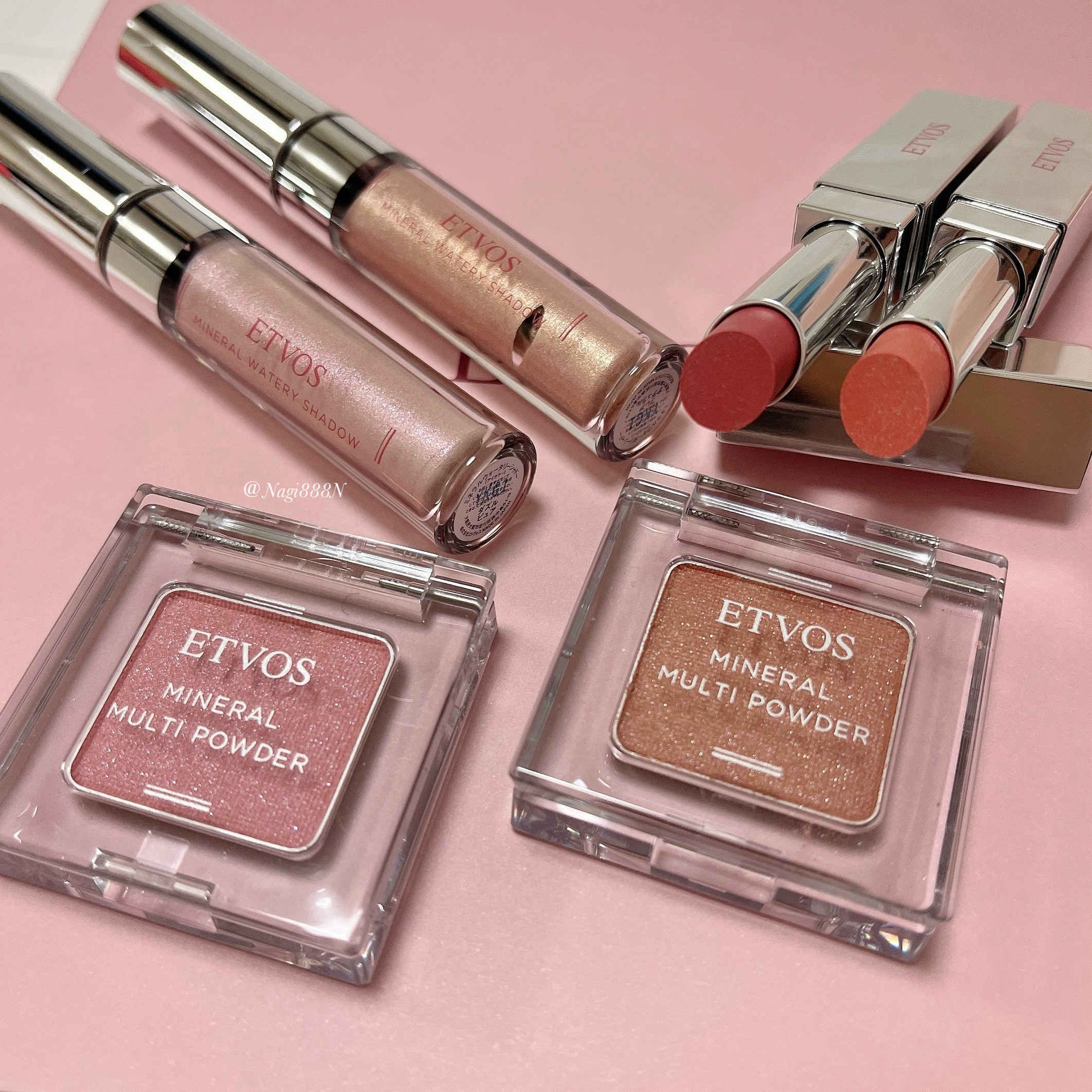 ミネラルウォータリーシャドー/エトヴォス/リキッドアイシャドウを使ったクチコミ（1枚目）