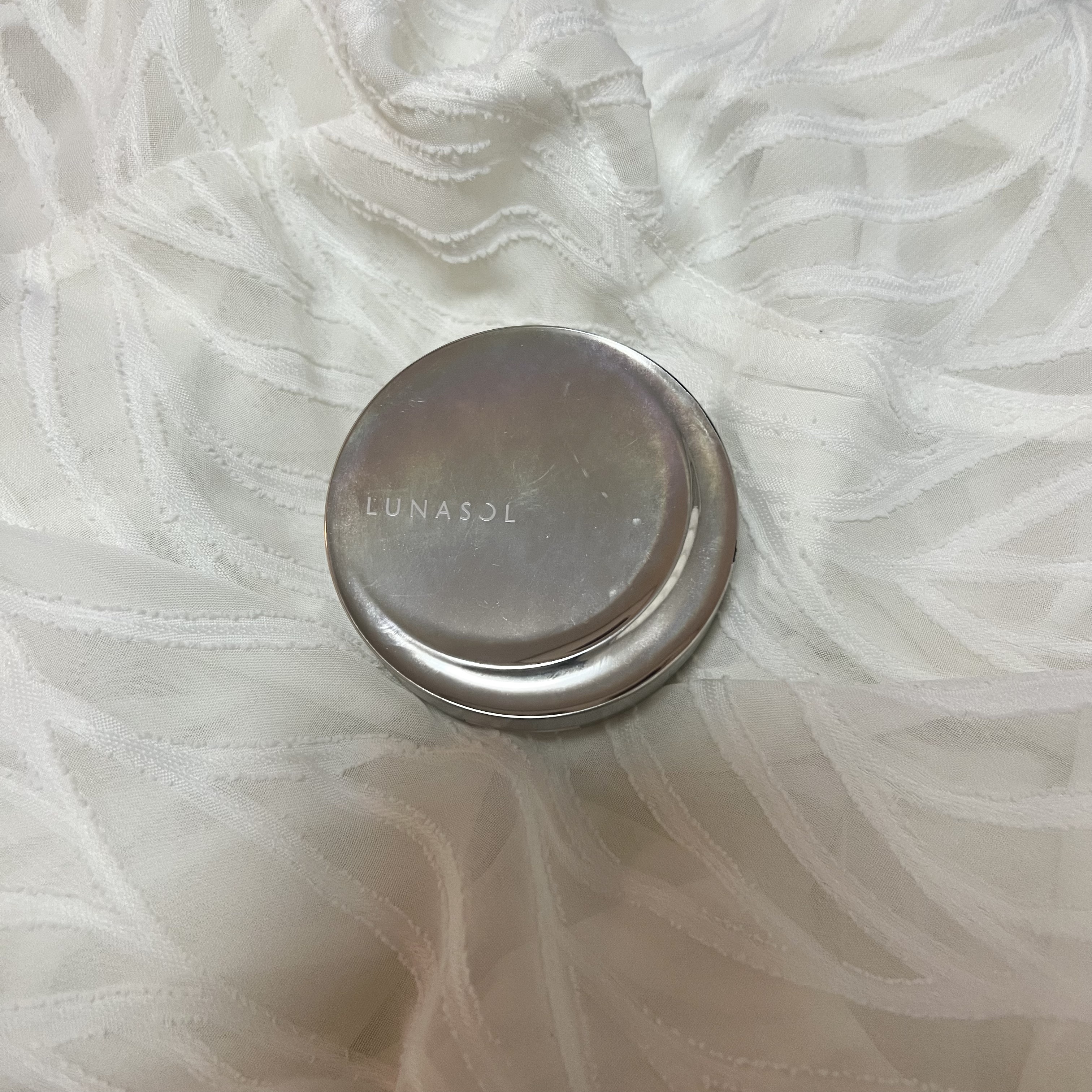 フュージングオイルグロウ コンパクト(スポンジ付)/LUNASOL/クリーム・エマルジョンファンデーションを使ったクチコミ（1枚目）