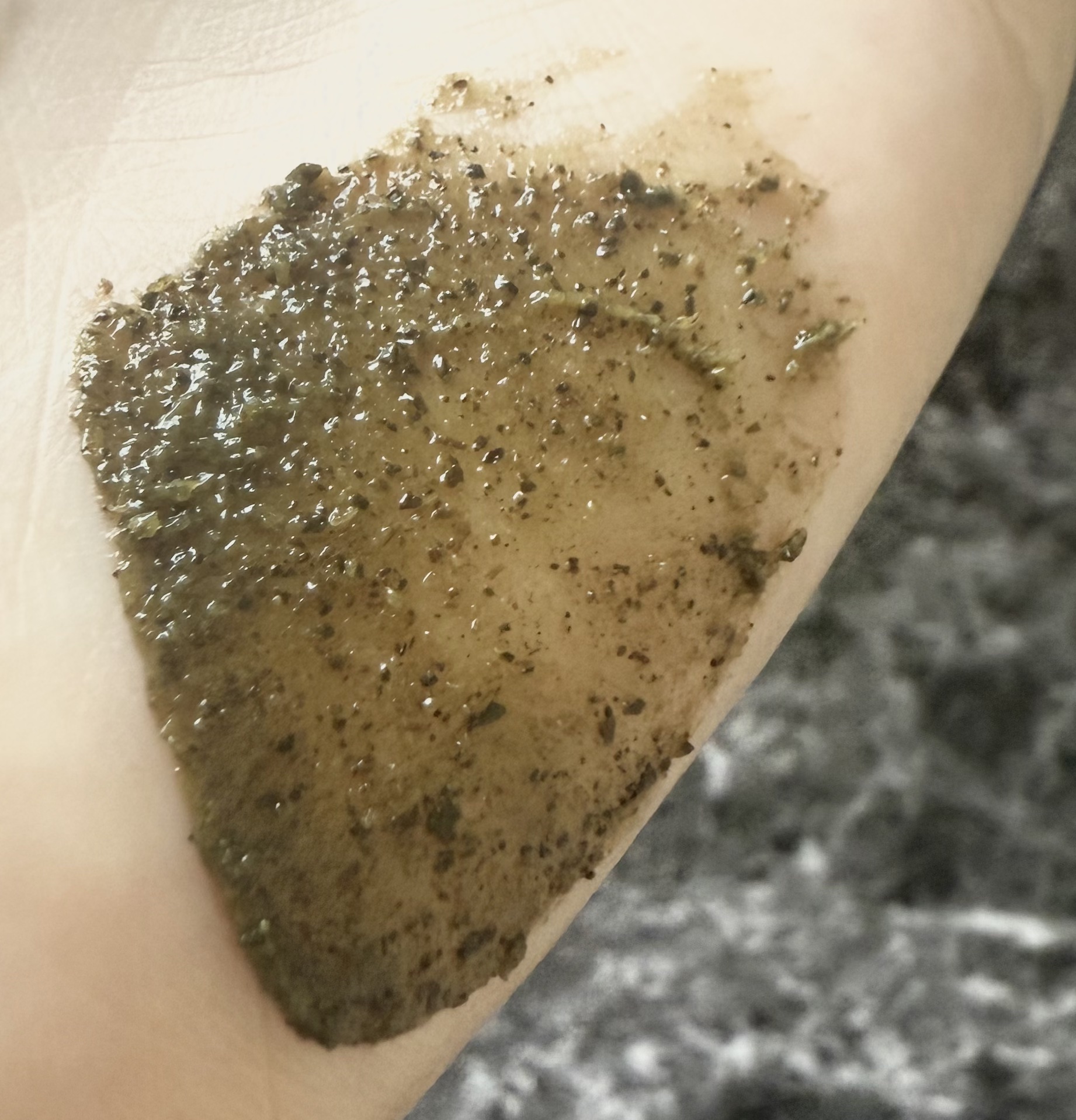 ティーツリーハーブピーリングパック/WellDerma/洗い流すパック・マスクを使ったクチコミ（2枚目）