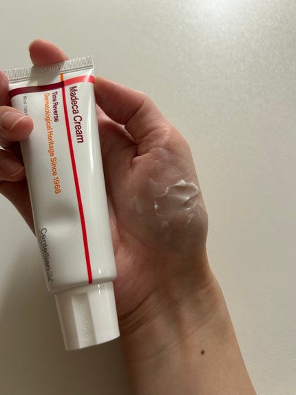 マデカクリームタイムリバース/センテリアン24/フェイスクリームを使ったクチコミ(2枚目)