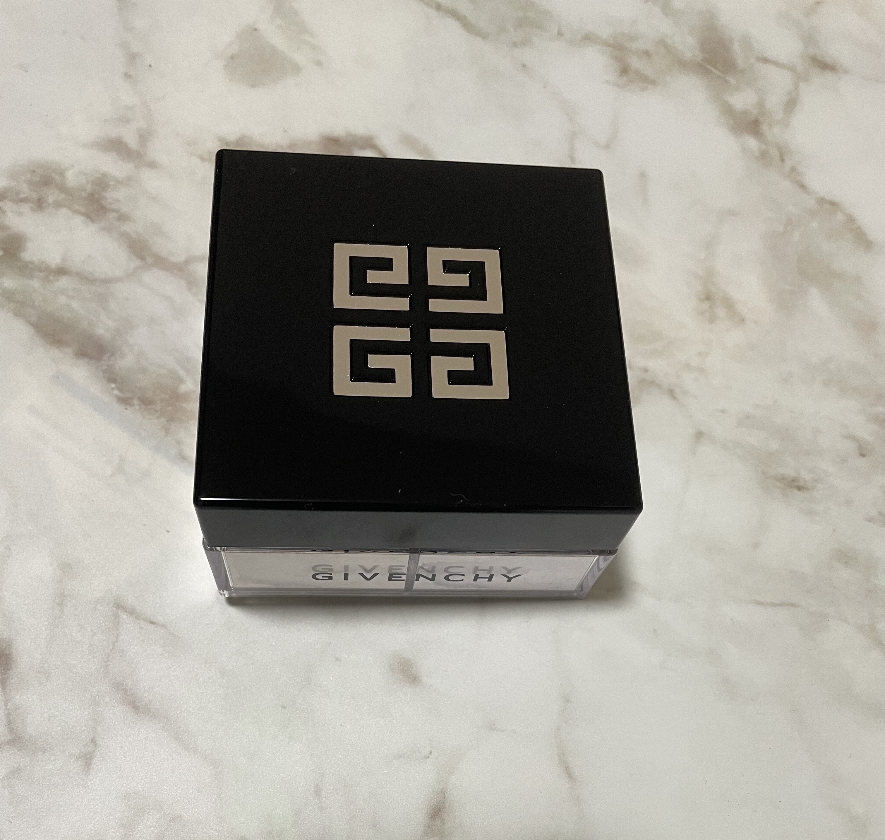 プリズム・リーブル/GIVENCHY/ルースパウダーを使ったクチコミ（1枚目）