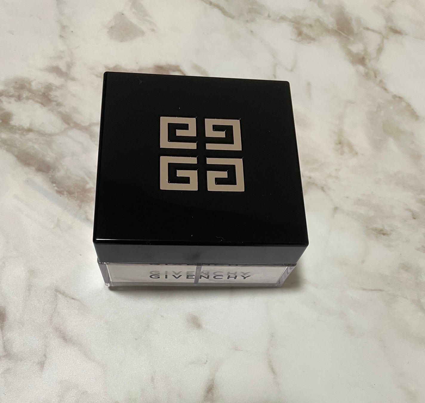 プリズム・リーブル/GIVENCHY/ルースパウダーを使ったクチコミ(1枚目)