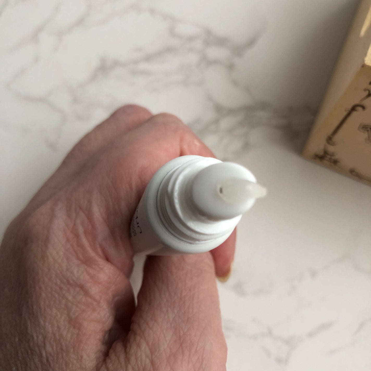 ムワ リップトリートメント カラココ/urbanand/リップ美容液を使ったクチコミ(2枚目)