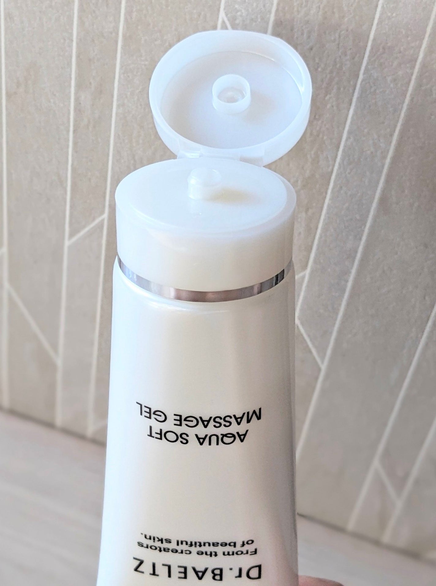 アクアソフト マッサージジェル/ドクターベルツ/マッサージクリームを使ったクチコミ(2枚目)