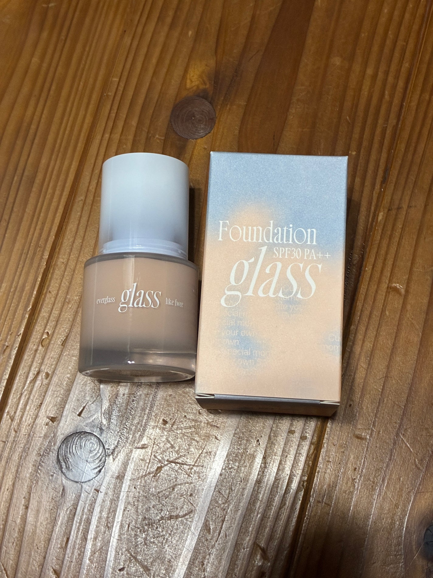 フィーファンデーションガラス/fwee/リキッドファンデーションを使ったクチコミ(1枚目)