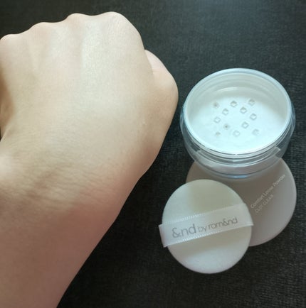 コンフォートルースパウダー/&nd by rom&nd/ルースパウダーを使ったクチコミ(2枚目)