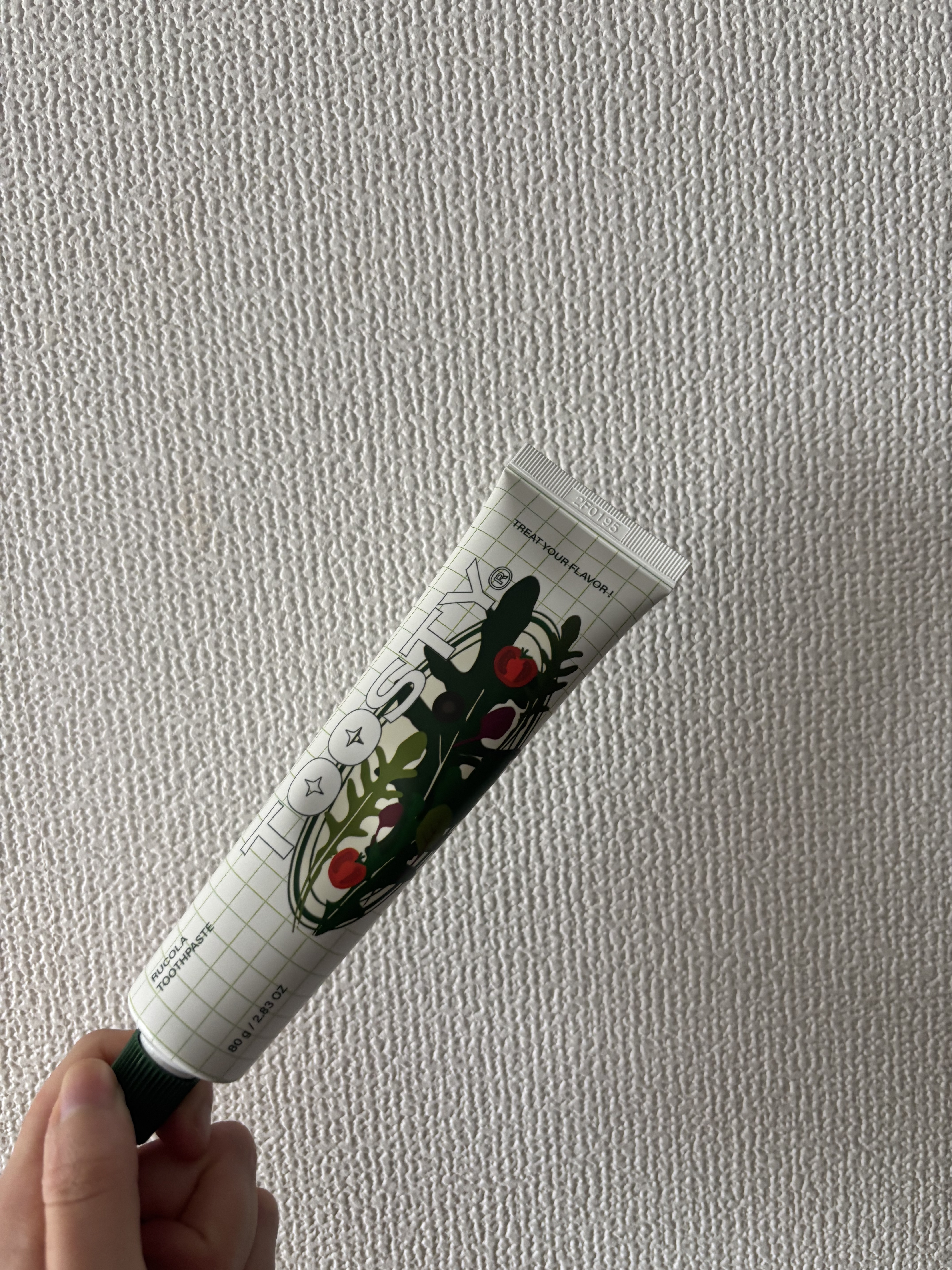 トゥースペースト ルッコラ/TOOSTY/歯磨き粉を使ったクチコミ（3枚目）