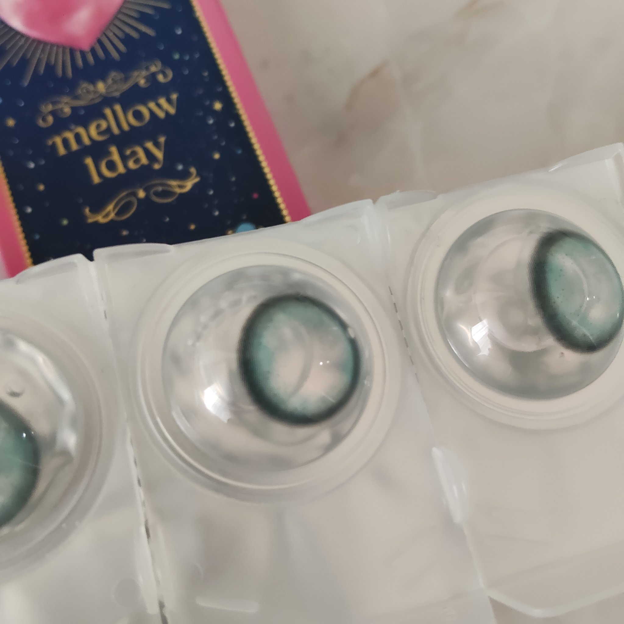 メロウワンデー/Etia./ワンデー（１DAY）カラコンを使ったクチコミ（2枚目）