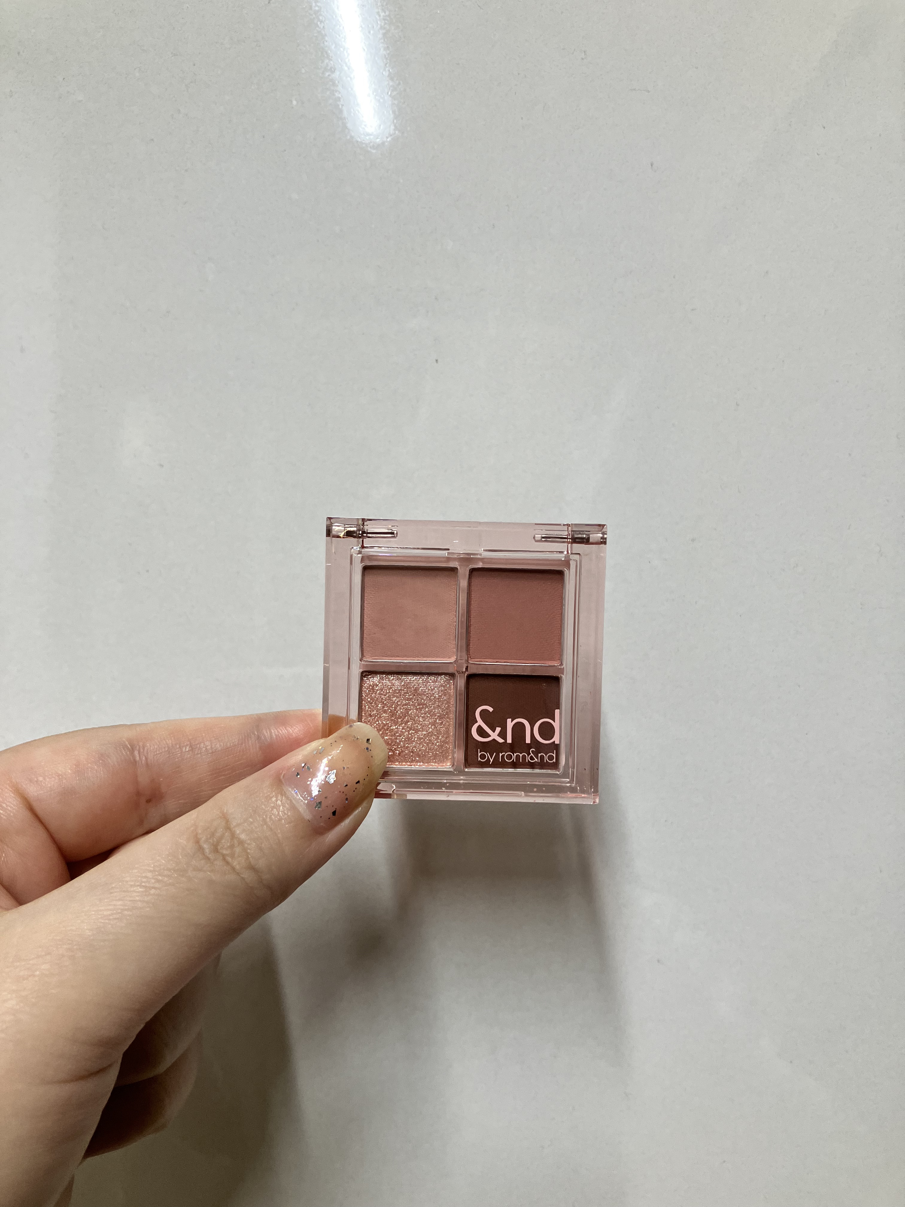 アンドバイロムアンド　メロウアイパレット PK01 ローズフォグ/&nd by rom&nd/アイシャドウパレットを使ったクチコミ（1枚目）
