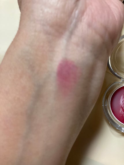 杏仁 on LIPS 「金曜日メナード青山リゾートで自分色の口紅作り体験をしてきました..」(2枚目)