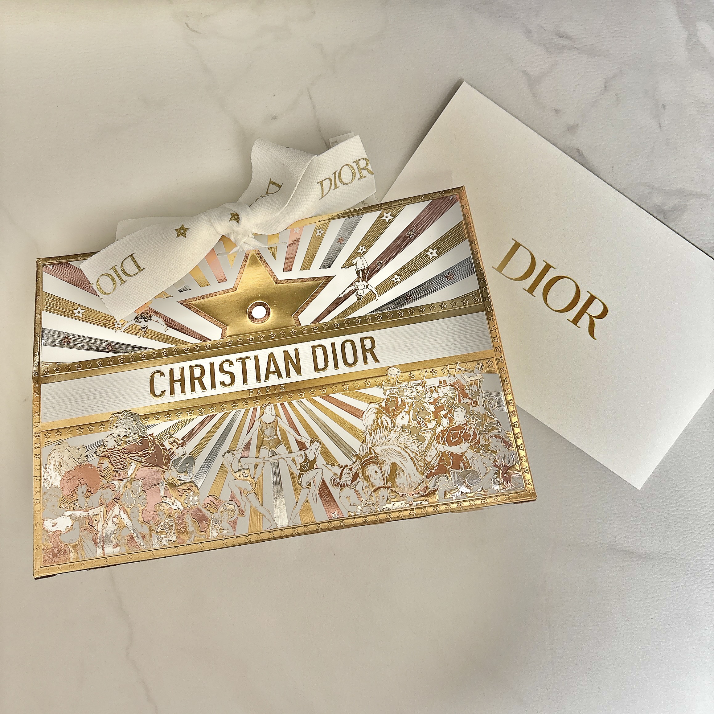 ディオール ヴェルニ/Dior/マニキュアを使ったクチコミ（1枚目）