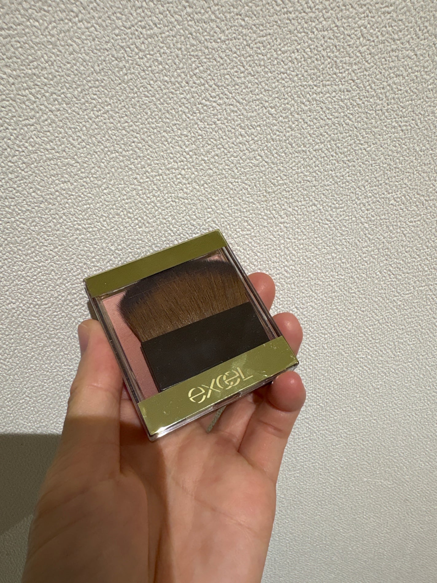 rs on LIPS 「使っていたチークがムースタイプだったけど、上手く均一に頬にぬれ..」(1枚目)