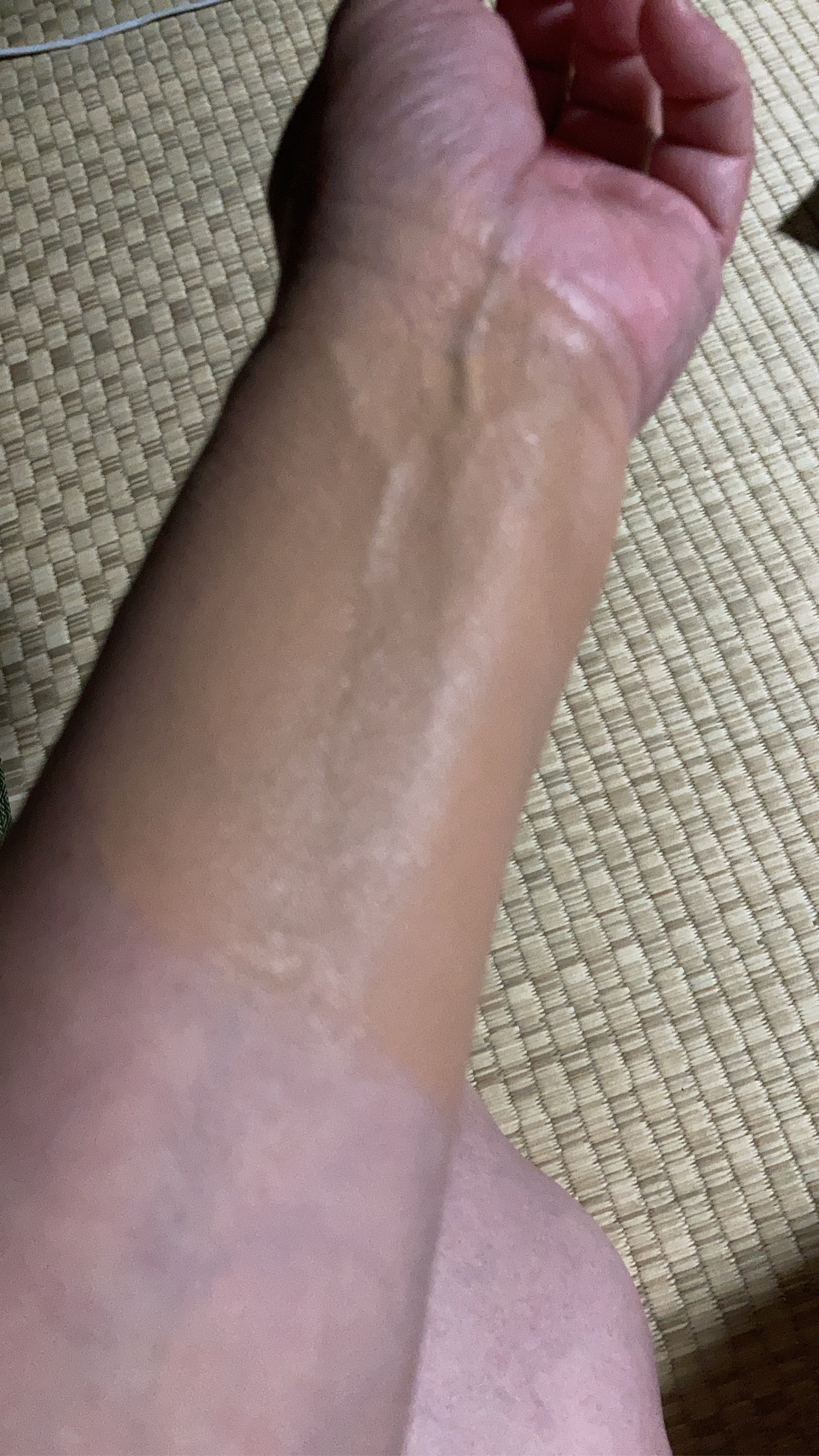 フィットミー リキッドファンデーション R/MAYBELLINE NEW YORK/リキッドファンデーションを使ったクチコミ（2枚目）