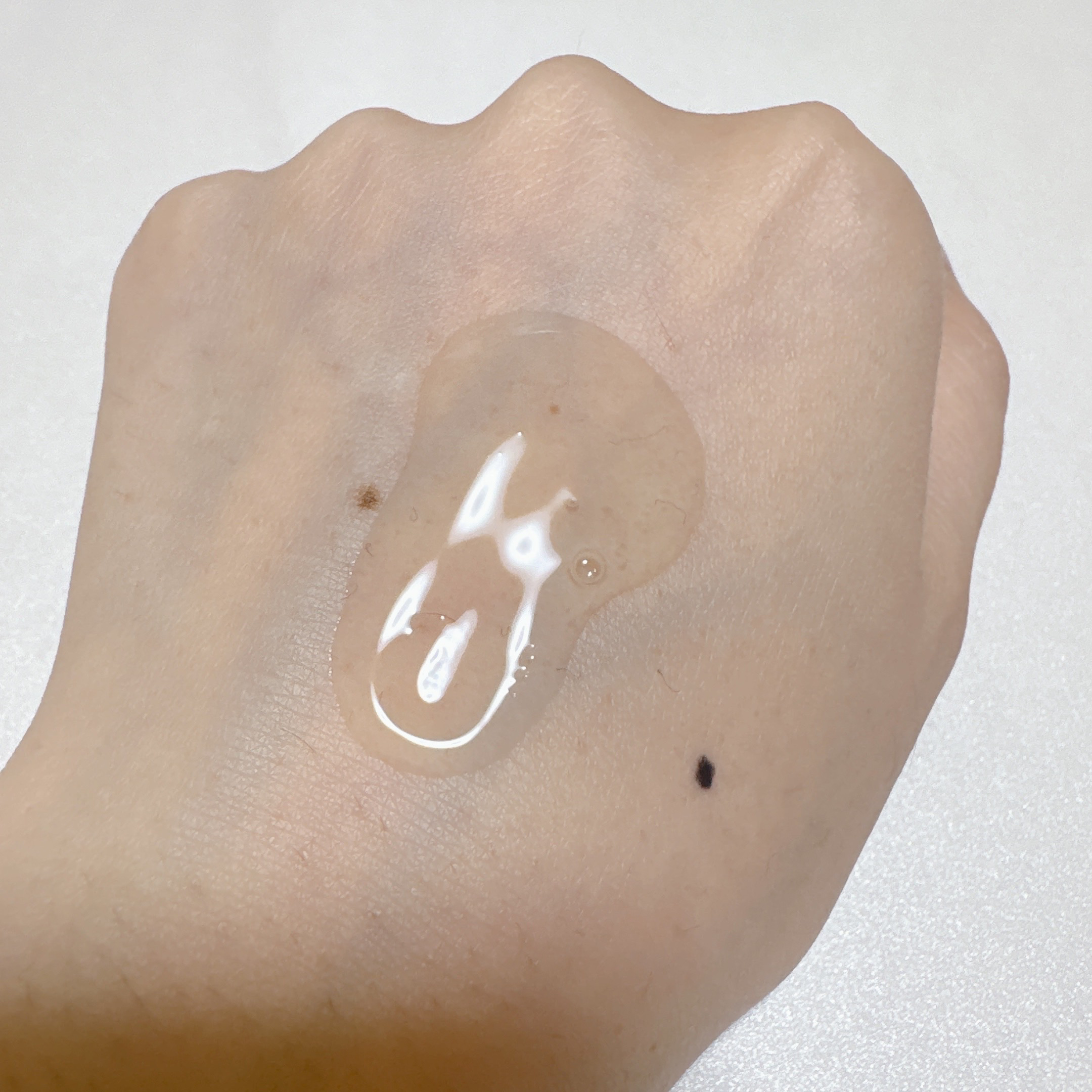 若芽ポアタイトニングセラム/suiskin/美容液を使ったクチコミ（3枚目）