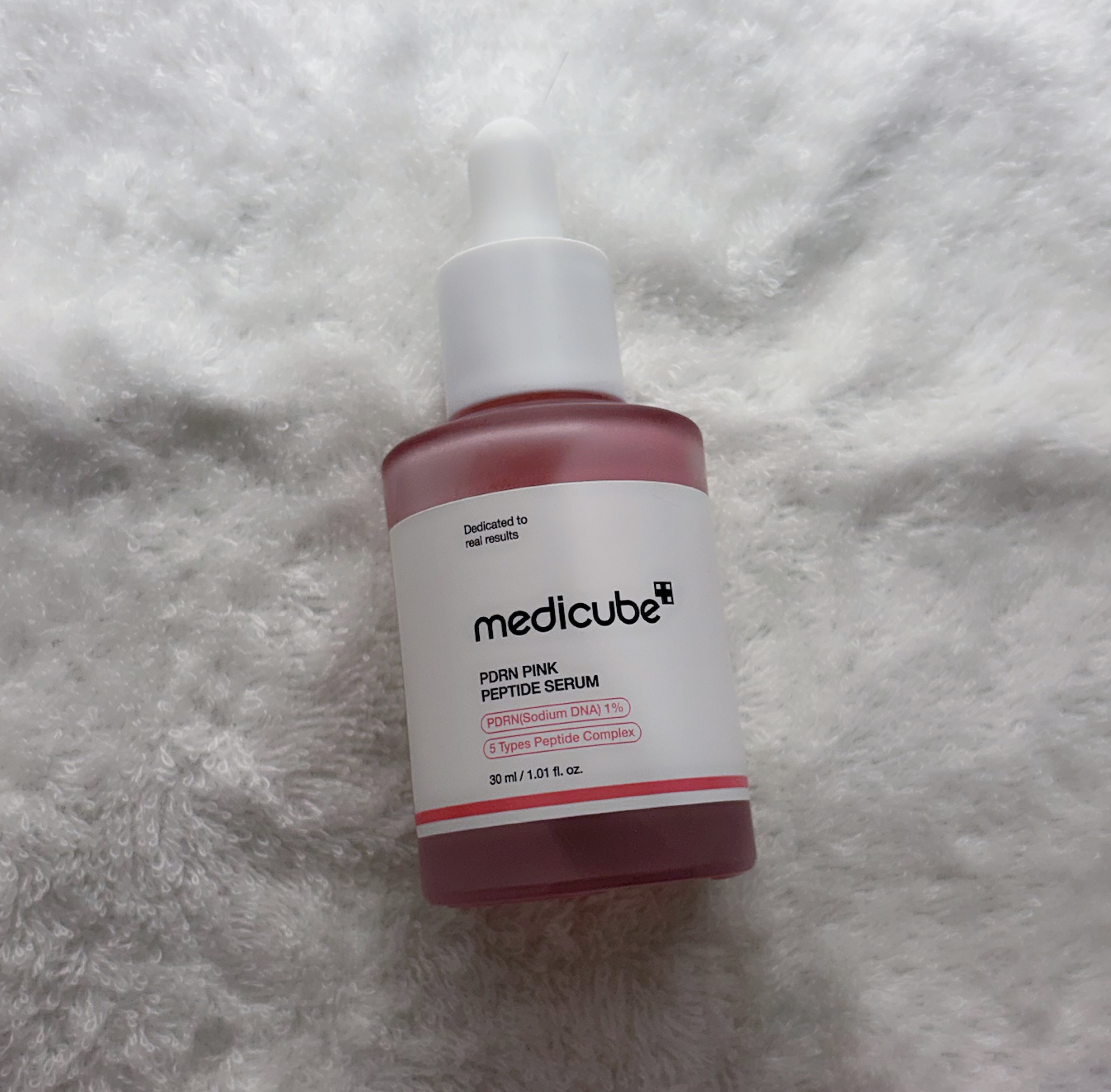 PDRNピンクアンプル PDRN 10,000ppm配合/MEDICUBE/美容液を使ったクチコミ（1枚目）