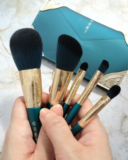 花浅染ブラシセット<タイ族限定>/花西子/メイクブラシを使ったクチコミ(5枚目)