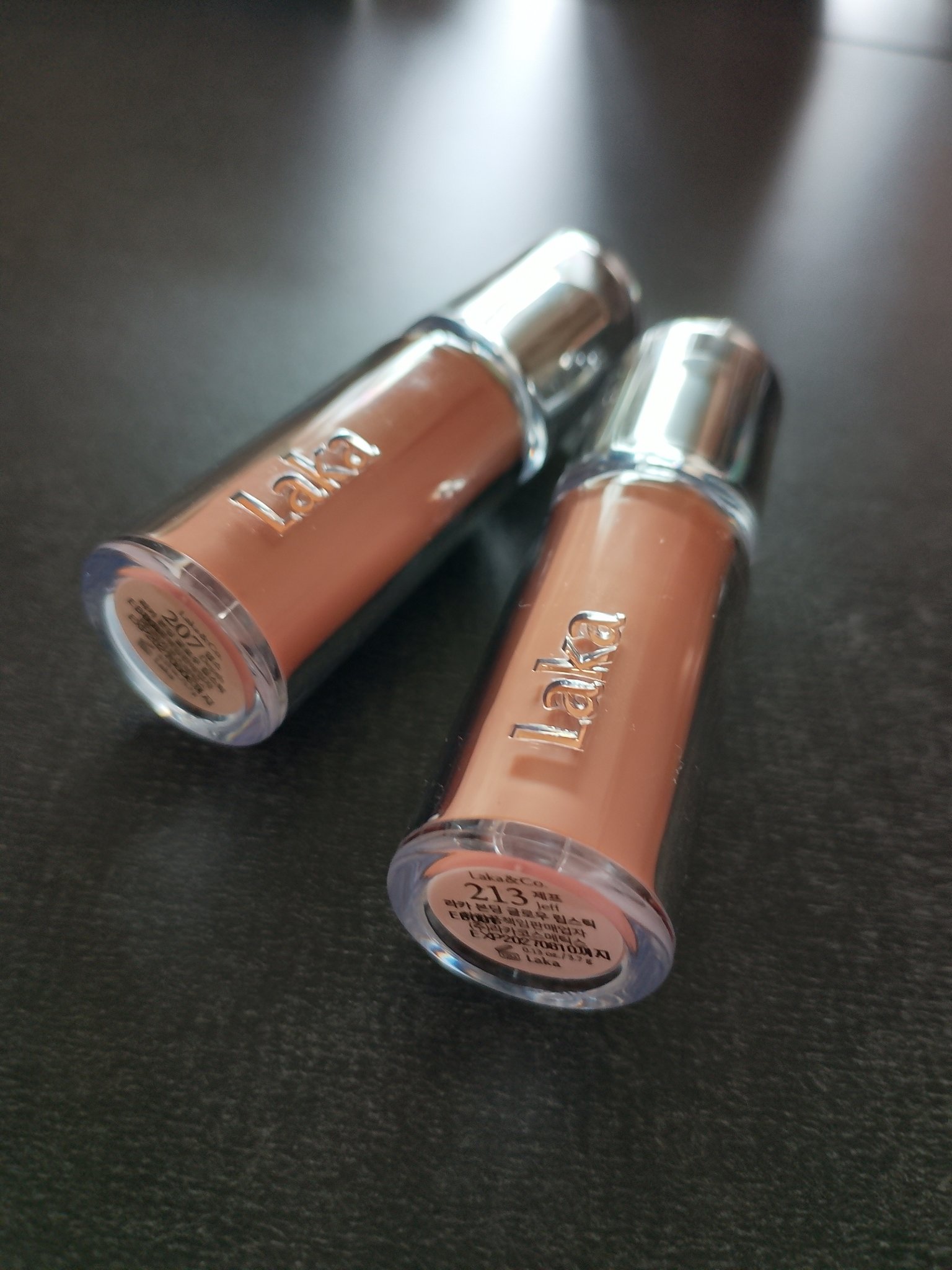 ボンディンググロウリップスティック/Laka/口紅を使ったクチコミ（1枚目）