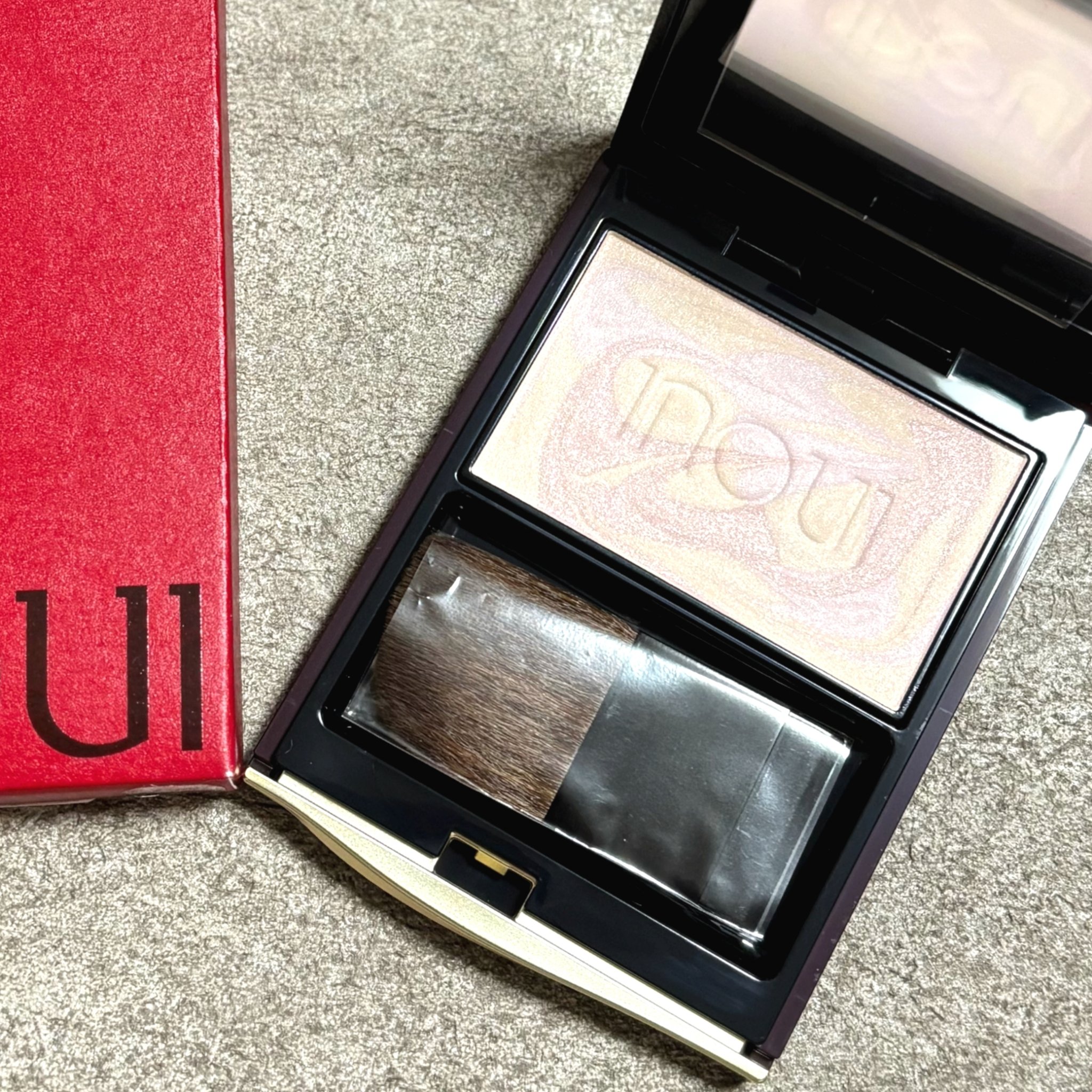 インウイ プレストパウダー/INOUI/プレストパウダーを使ったクチコミ（2枚目）