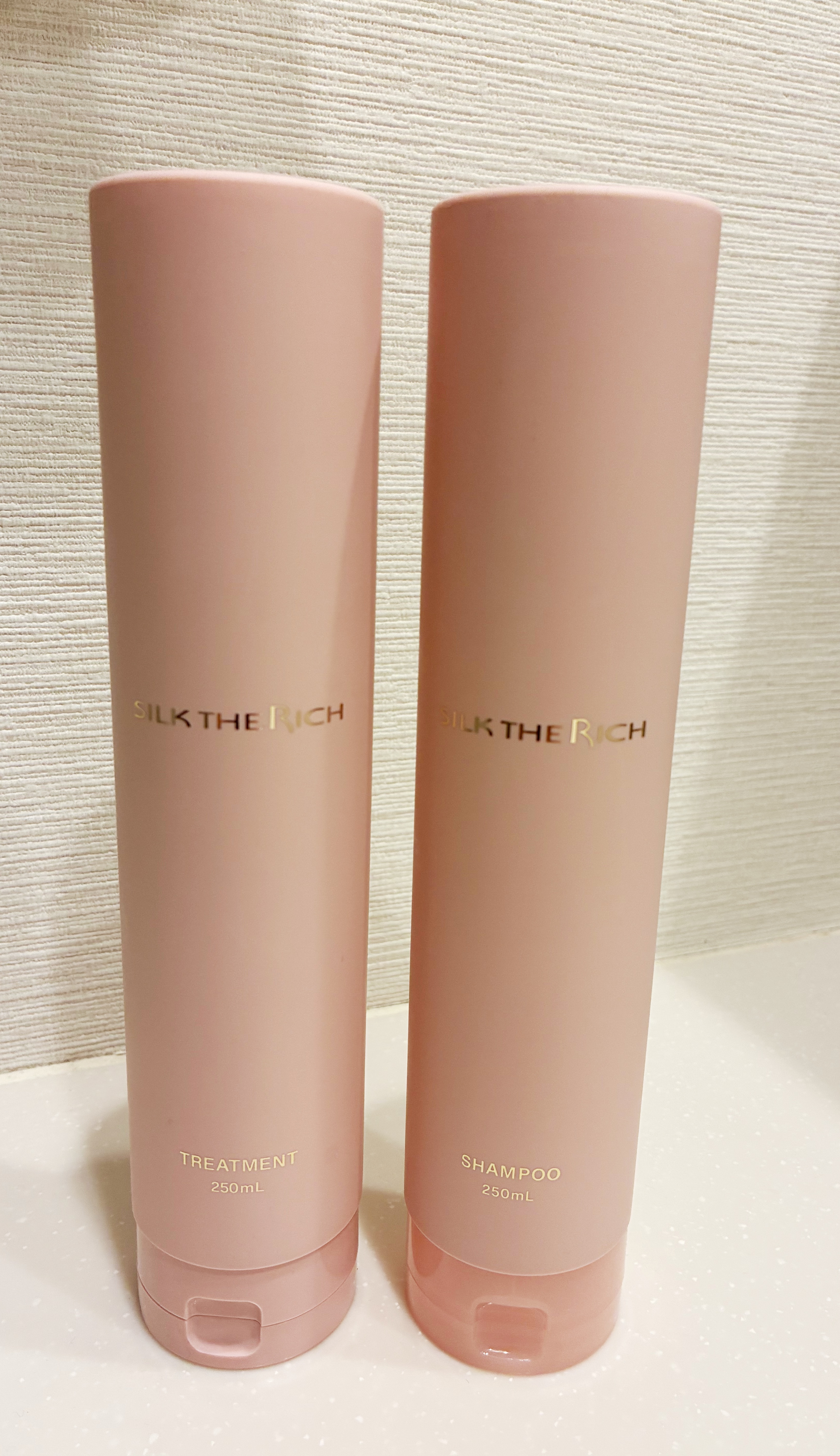 SILK THE RICH ハイモイスト&リペア シャンプー・トリートメント/SILK THE RICH/市販シャンプーを使ったクチコミ（1枚目）
