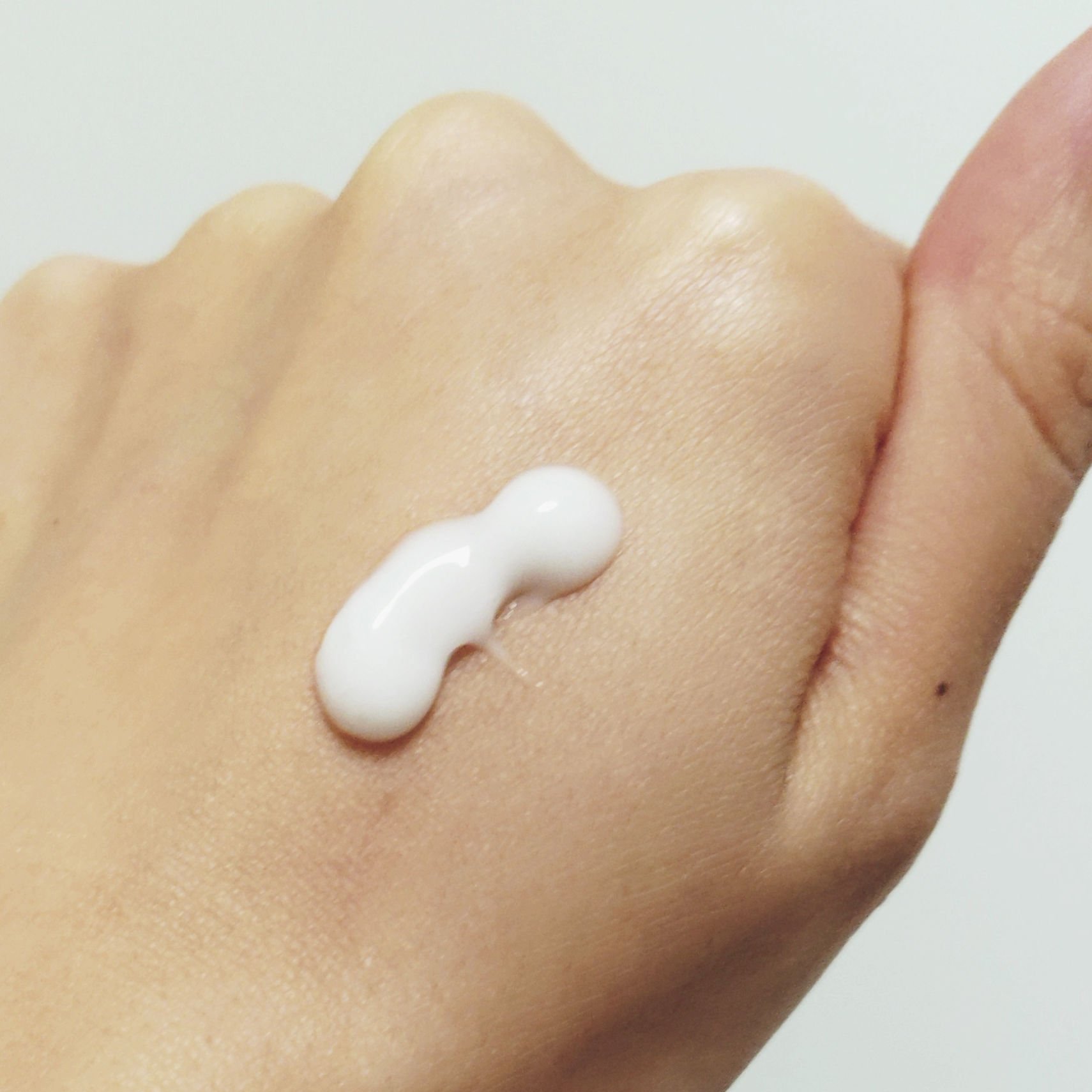 ザ ボディ ぬれた肌に使うボディ乳液 無香料/ビオレu/ボディミルクを使ったクチコミ（3枚目）