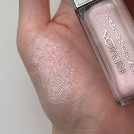 レブロン グロウ ハイライター/REVLON/リキッドハイライトを使ったクチコミ(5枚目)