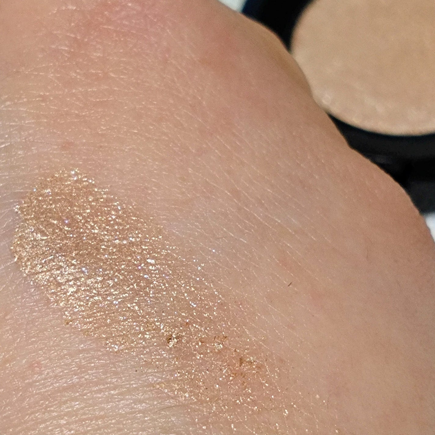 ミネラルスムースシャドー/MiMC/単色アイシャドウを使ったクチコミ(4枚目)