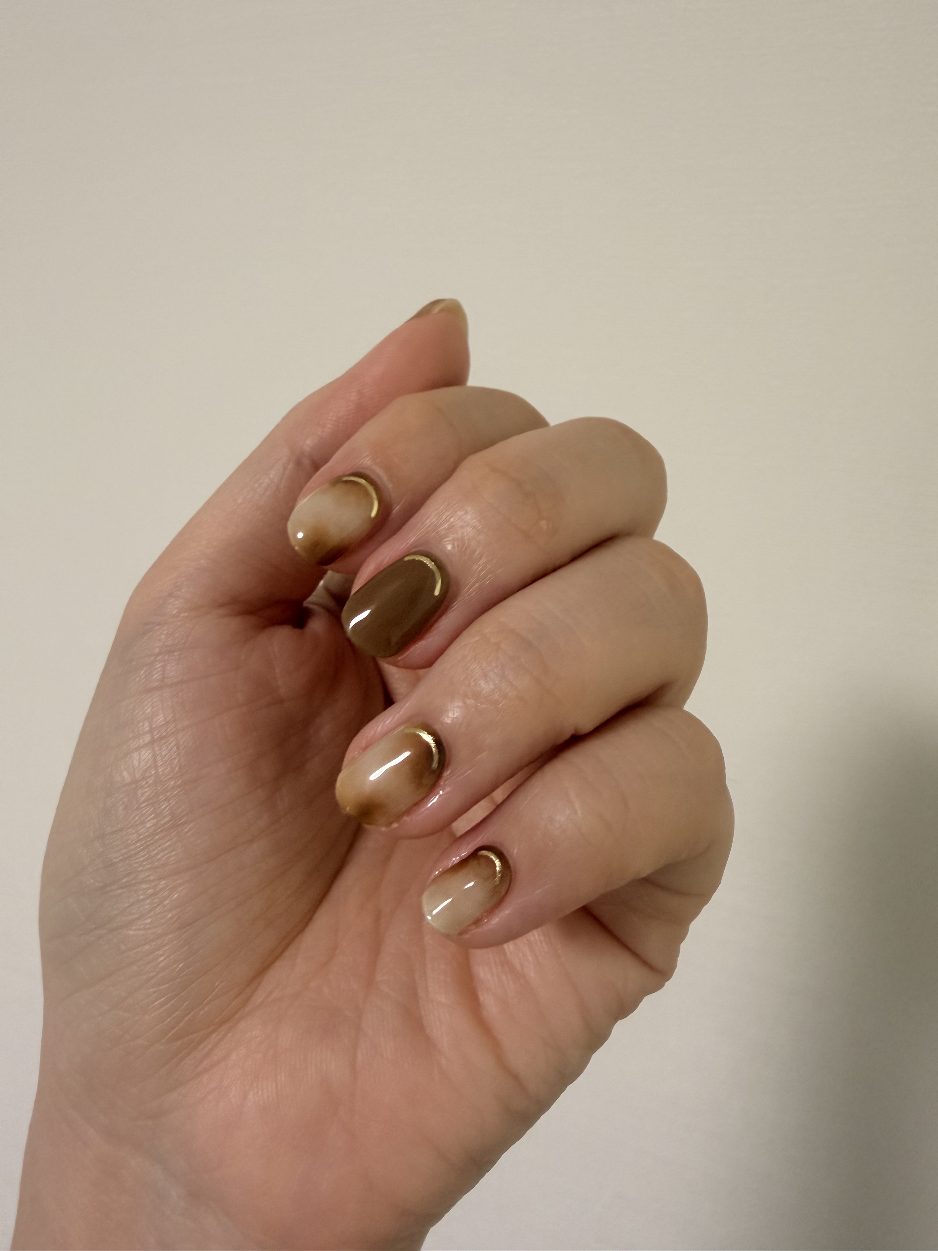 セミキュアジェルネイル（ハンド）/ohora/ネイルシールを使ったクチコミ（2枚目）