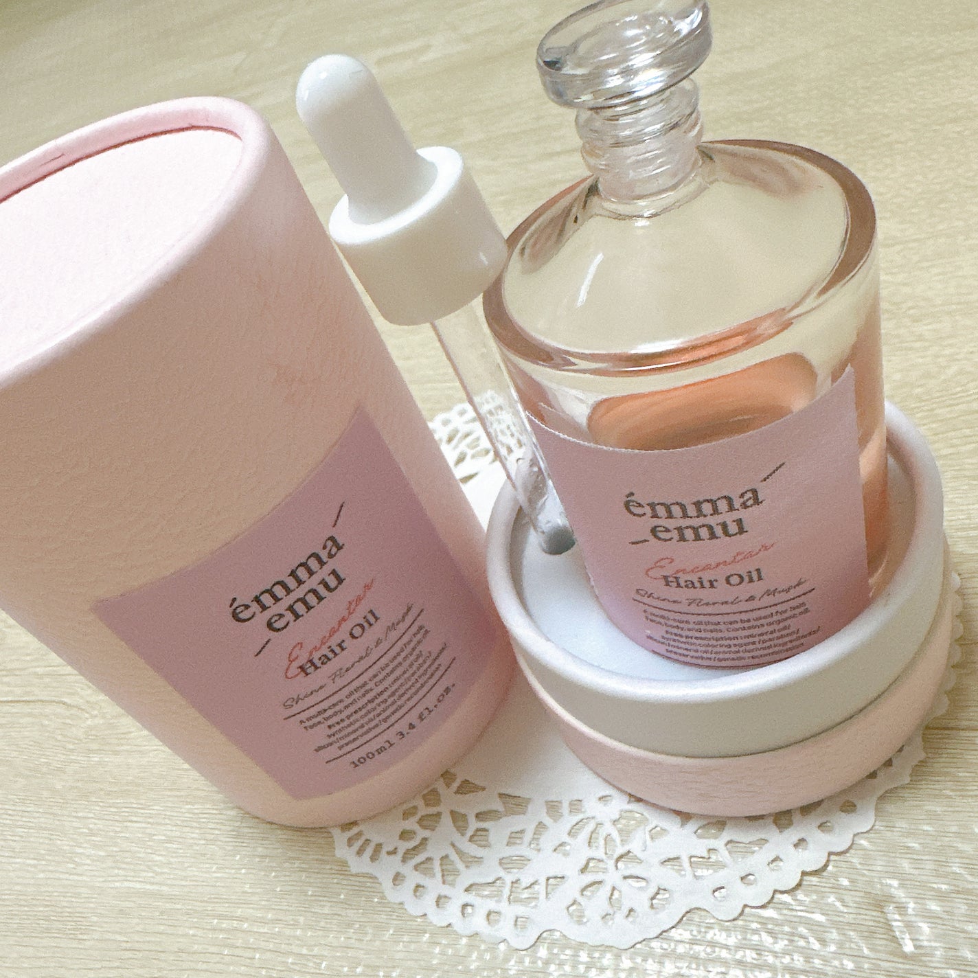 エンカンタールヘアオイル シャインフローラル&ムスク/emma emu/ヘアオイルを使ったクチコミ(2枚目)