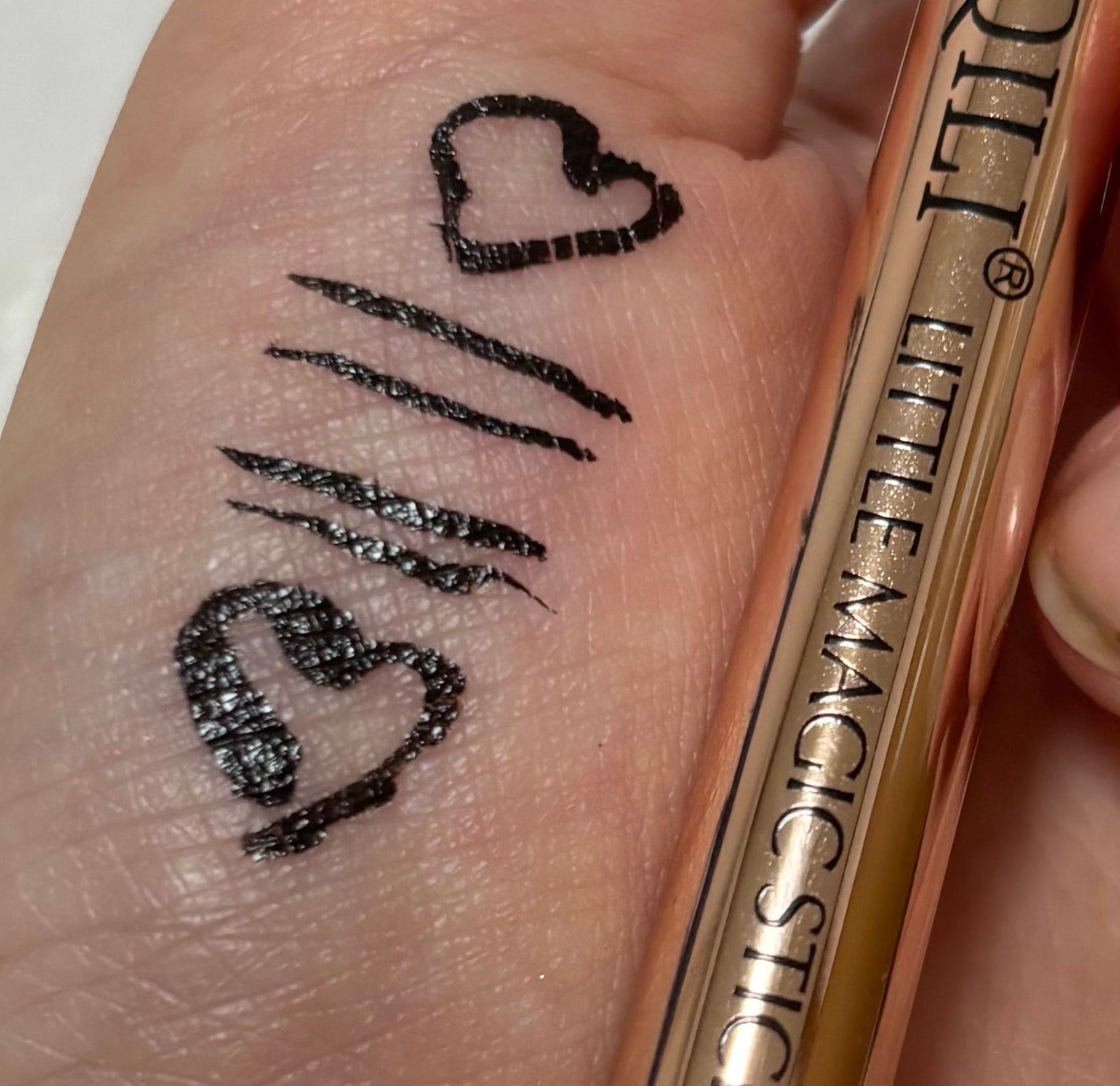 リトルマジックスティック/Kaqili Beauty/リキッドアイライナーを使ったクチコミ(6枚目)