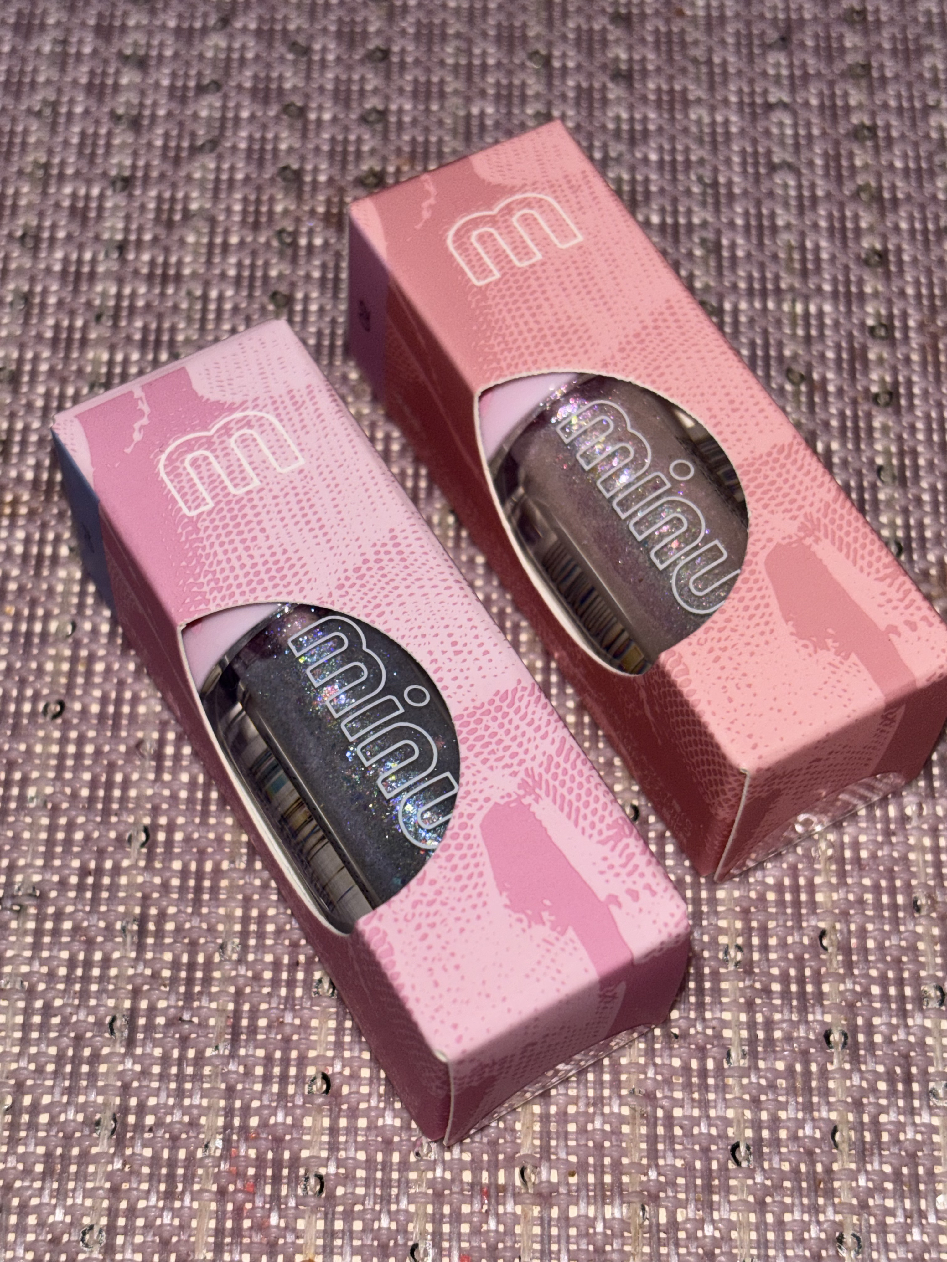 ミニュム バブグリッター/minum/グリッターを使ったクチコミ（1枚目）