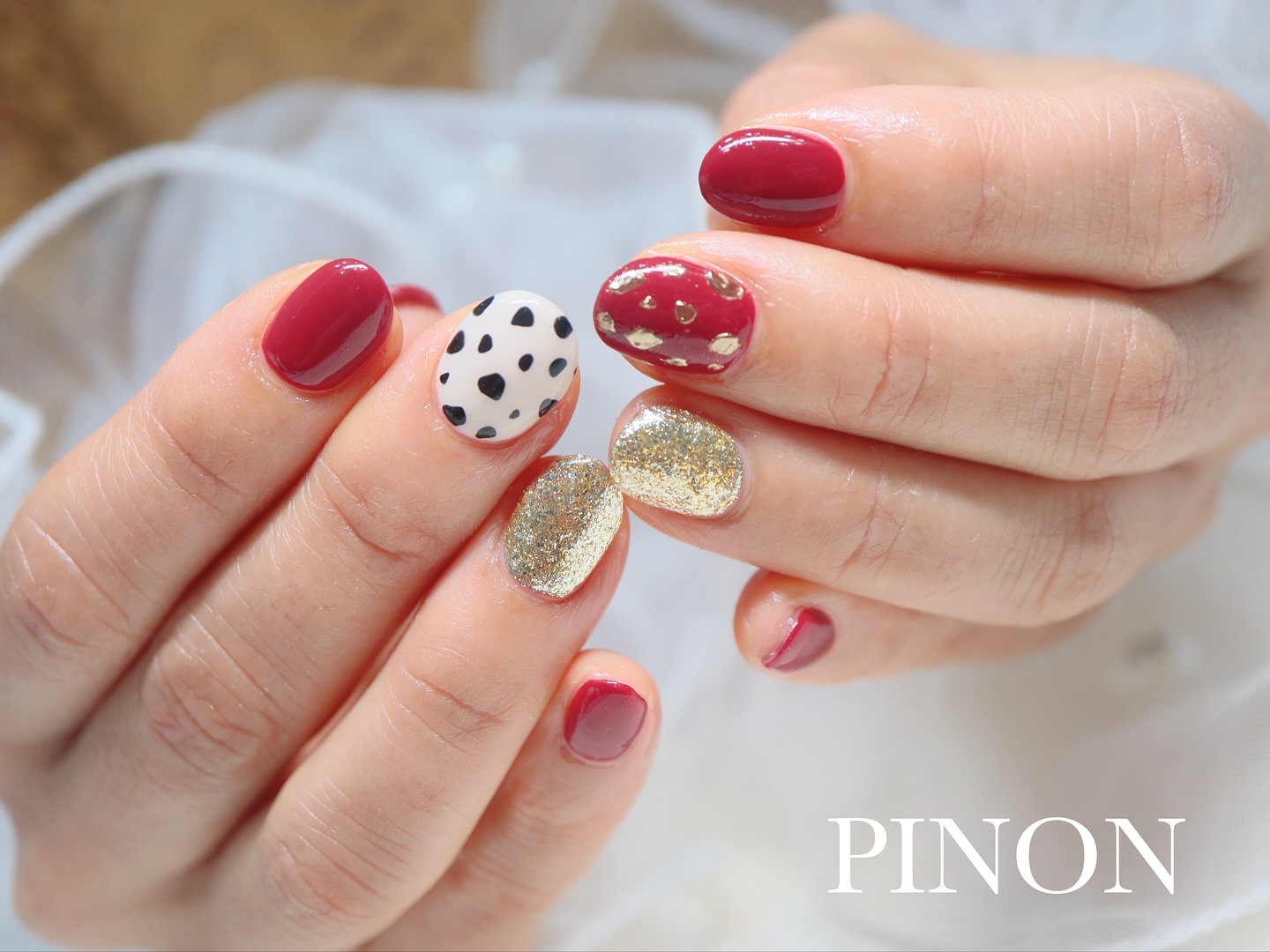 #秋ネイル,#ボルドーネイル,#ダルメシアンネイルのネイルデザイン