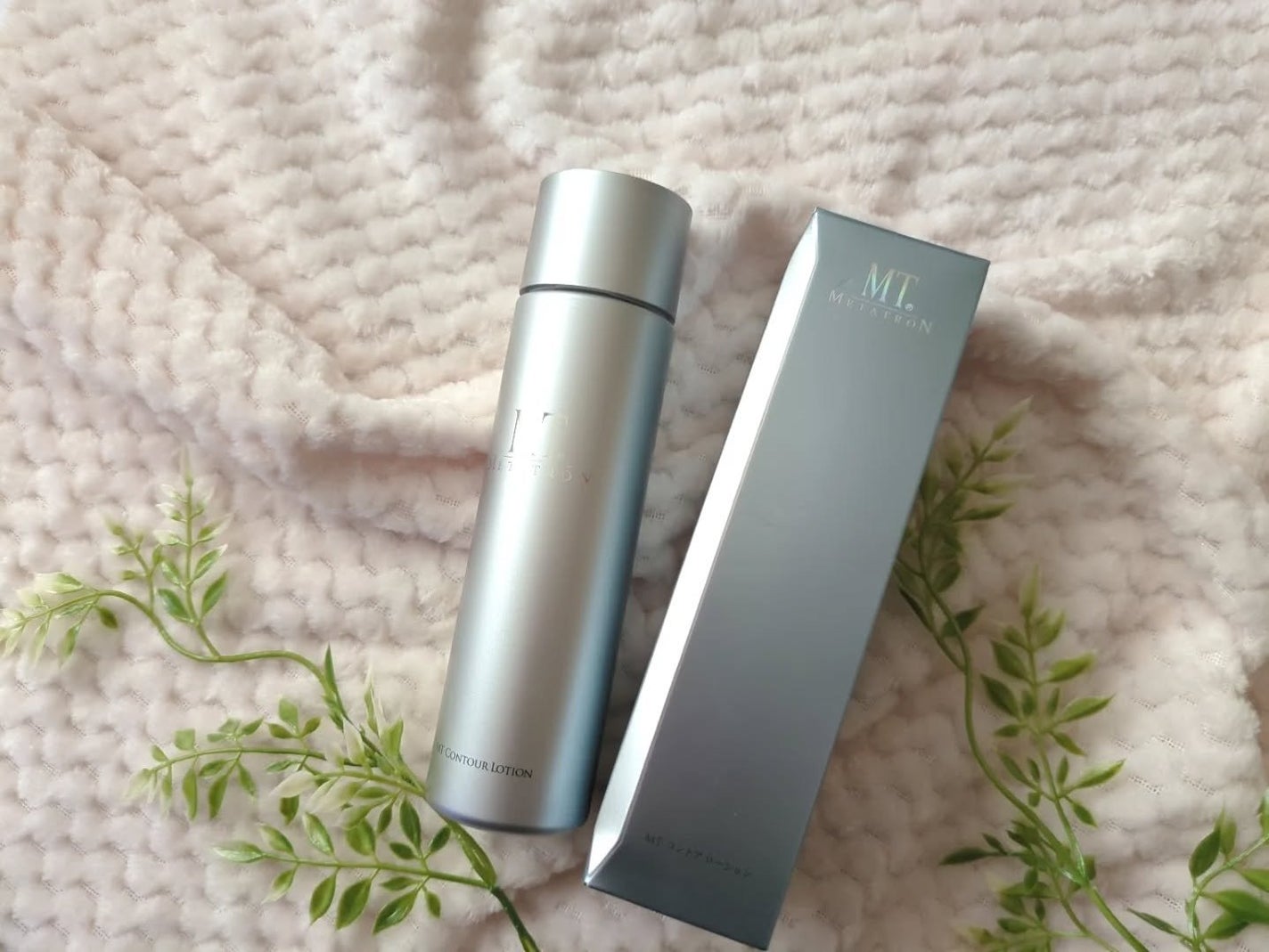 haru_aki_aki on LIPS 「乾燥などによる揺らぎやすい繊細な素肌を優しくいたわるよう潤して..」(2枚目)