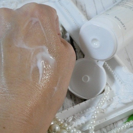 トリクセラ モイストスキンバリア クリーム/アベンヌ/ボディクリームを使ったクチコミ(7枚目)