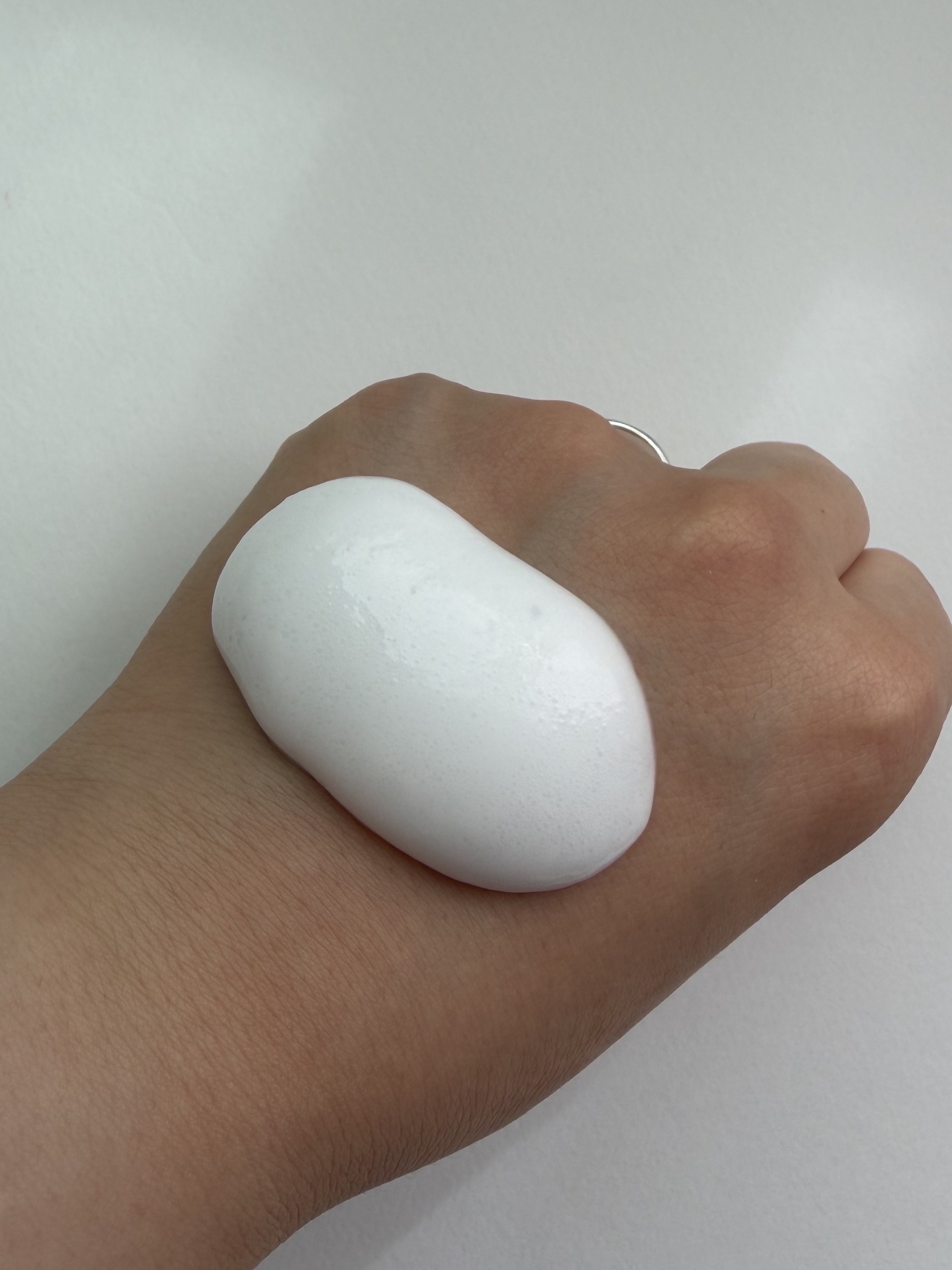 キュレル 潤浸保湿 泡ジェル洗顔料 【医薬部外品】/キュレル/その他洗顔料を使ったクチコミ（2枚目）