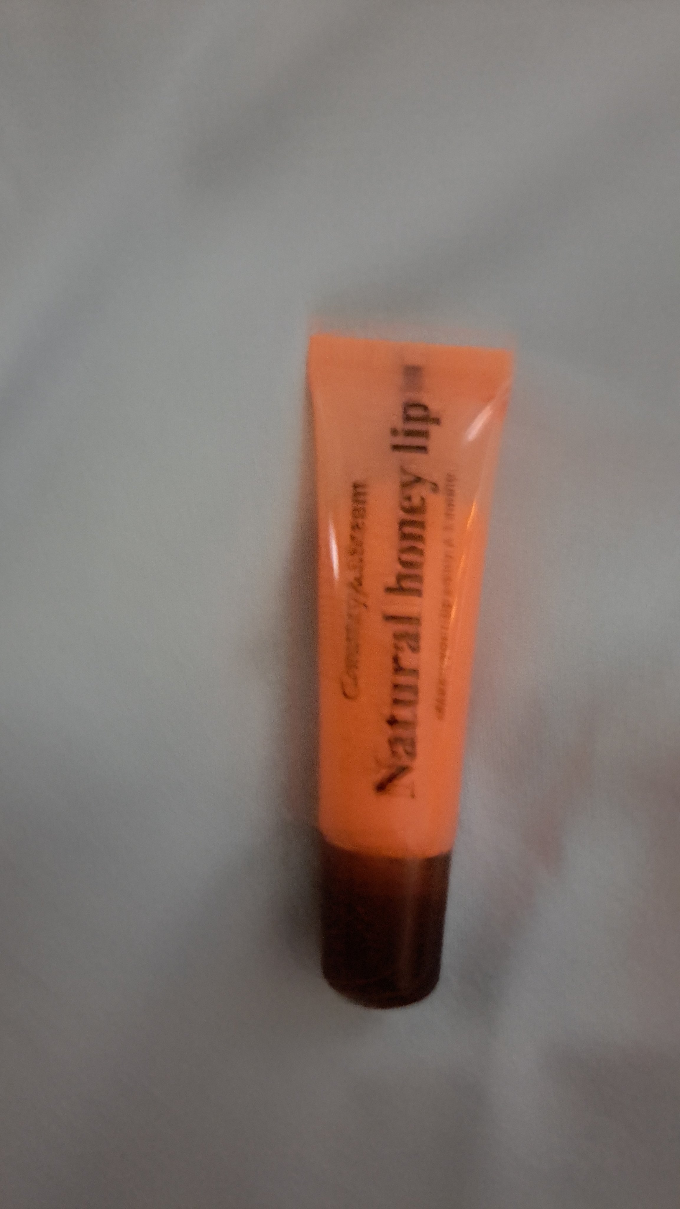 カントリー&ストリーム ハニーフルリップ もも色ボリュームのクチコミ「パケがかわいいし安い..」（1枚目）