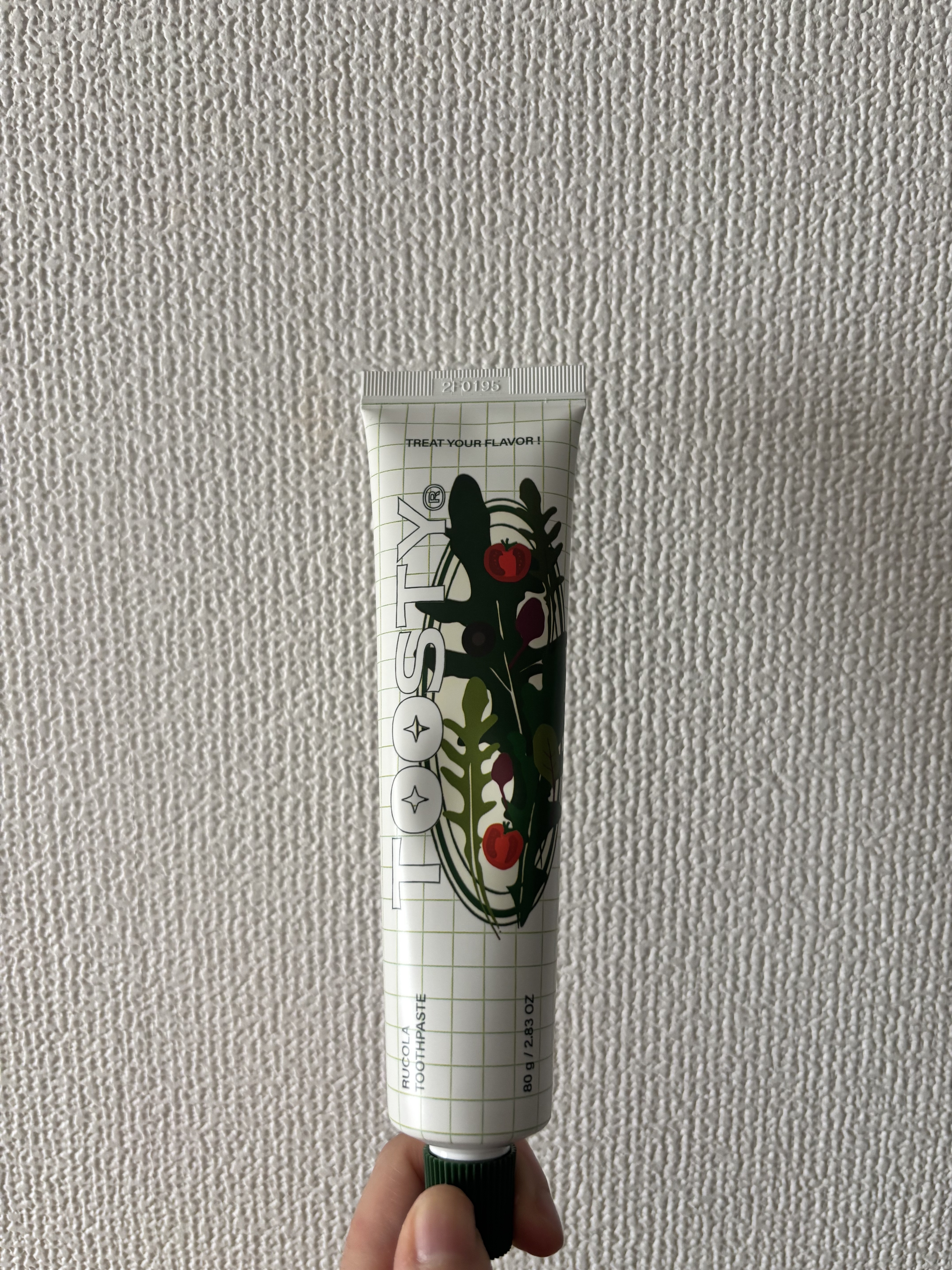 トゥースペースト ルッコラ/TOOSTY/歯磨き粉を使ったクチコミ（2枚目）