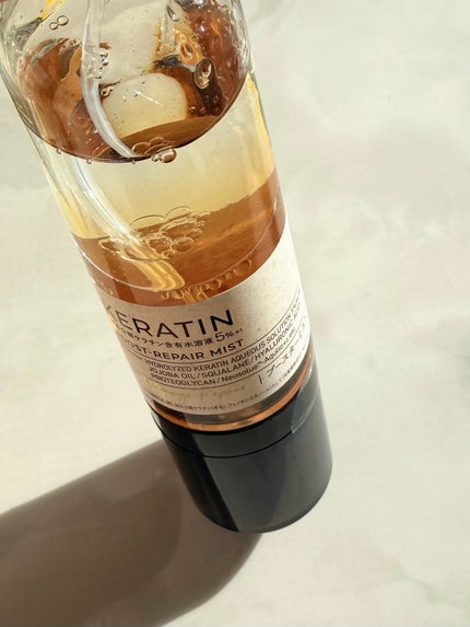 𝐚 ✿ フォロバのクチコミ「スキンケア発想から生まれた髪の導入美容液。
洗い流さないトリートメントとしても使えるけど、お.....」(3枚目)