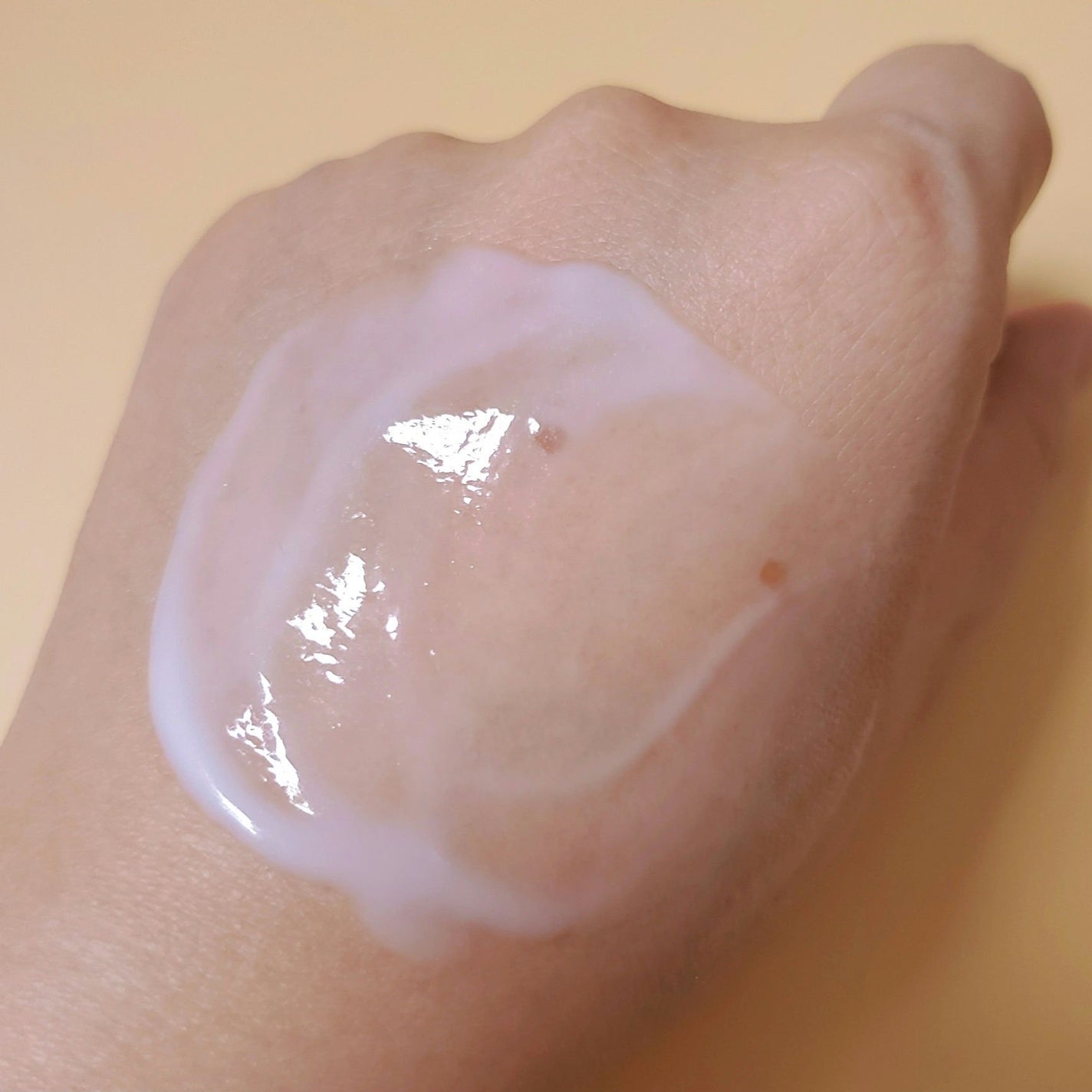 ヒト幹細胞培養液&レチノール ボディクリーム/カピートロ/ボディクリームを使ったクチコミ(3枚目)