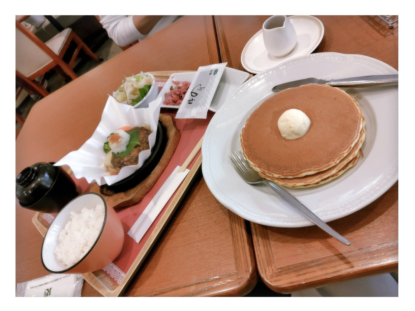 ひい!フォロバ! on LIPS 「今日は妹と姉と私でモーニング行ってきた!ロイホなんだけどマジウ..」(1枚目)