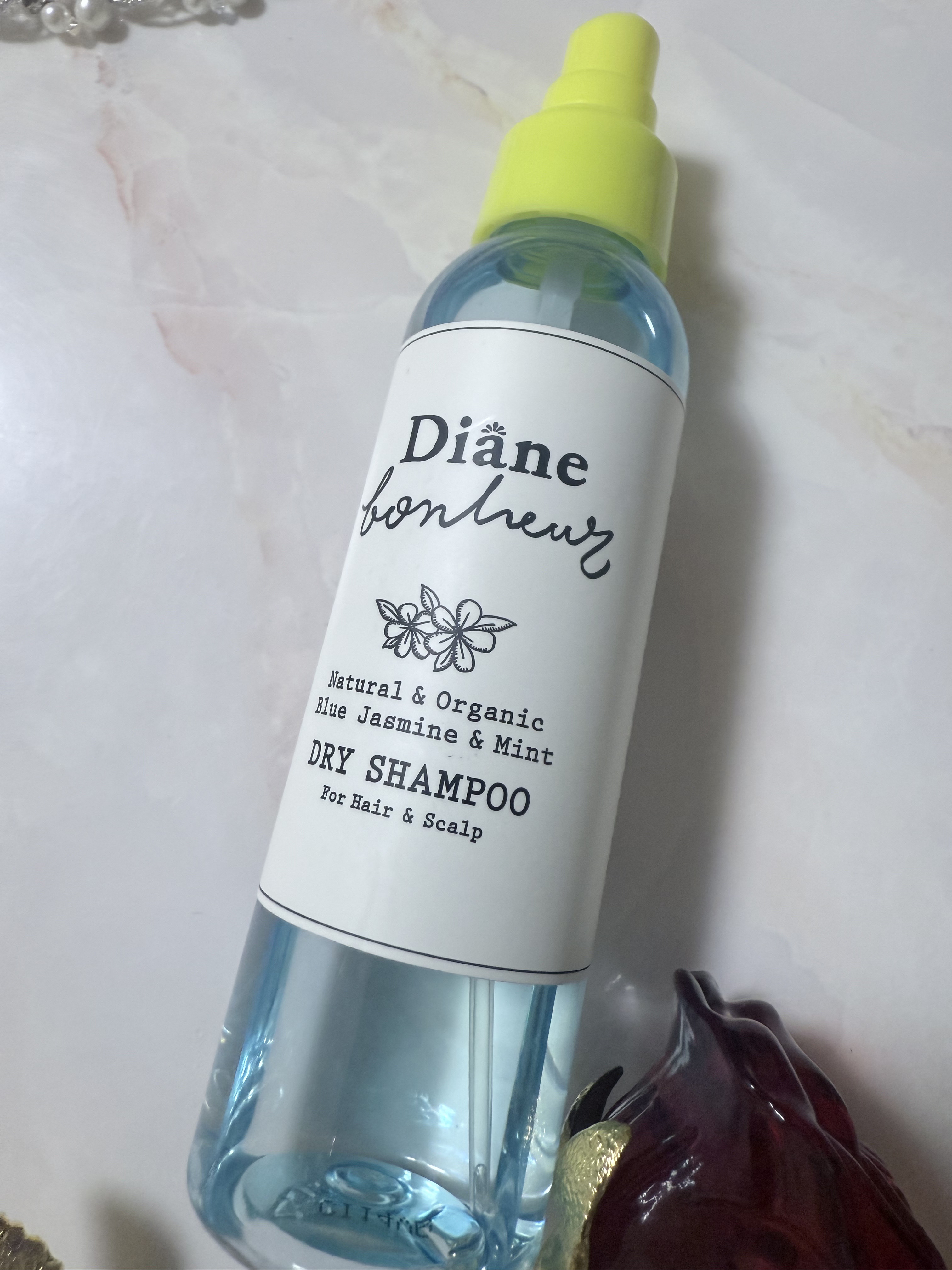 
◎髪や頭皮、ボディのべたつきをリフレッシュできるドライシャンプー
◎メンズライクなすっきりした香り
◎すっとした感覚はあるが強すぎないすっきり感

✼••┈┈••✼••┈┈••✼••┈┈••✼••┈┈••✼

 《商品説明》 

ダイアン