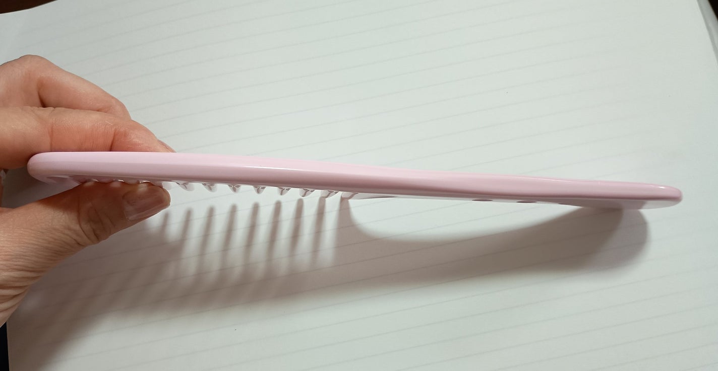 toucherie ハンドコーム L 粗目/貝印/ヘアコームを使ったクチコミ(2枚目)