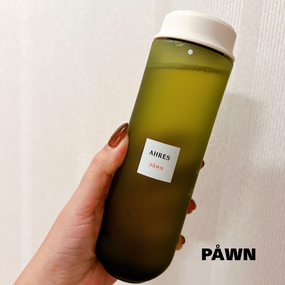 あやこ @フォロバ100 on LIPS 「AHRESの2アイテムご紹介😊・PÅWN(ポーン)化粧水まずパ..」(4枚目)