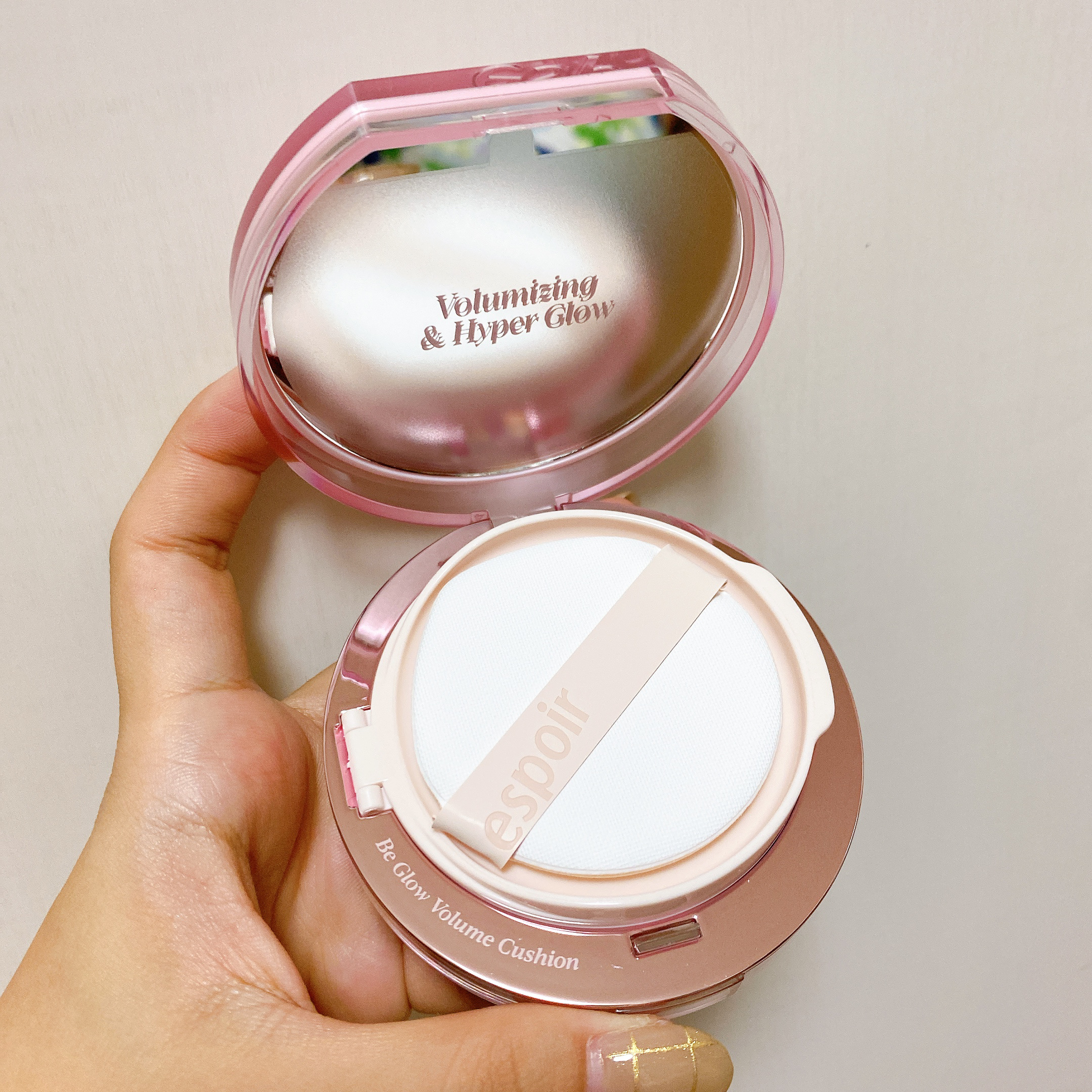 フラッシュグローエディション ビーグローボリュームクッション/espoir/クッションファンデーションを使ったクチコミ（2枚目）