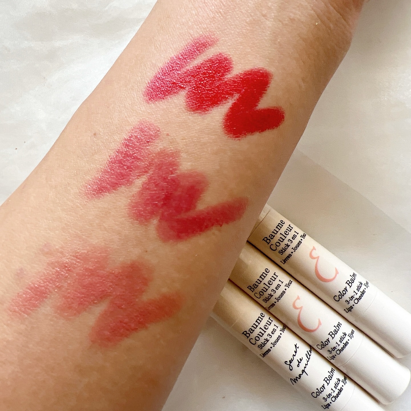 アンブリオリス カラーバーム 3-in1/アンブリオリス/口紅を使ったクチコミ（2枚目）