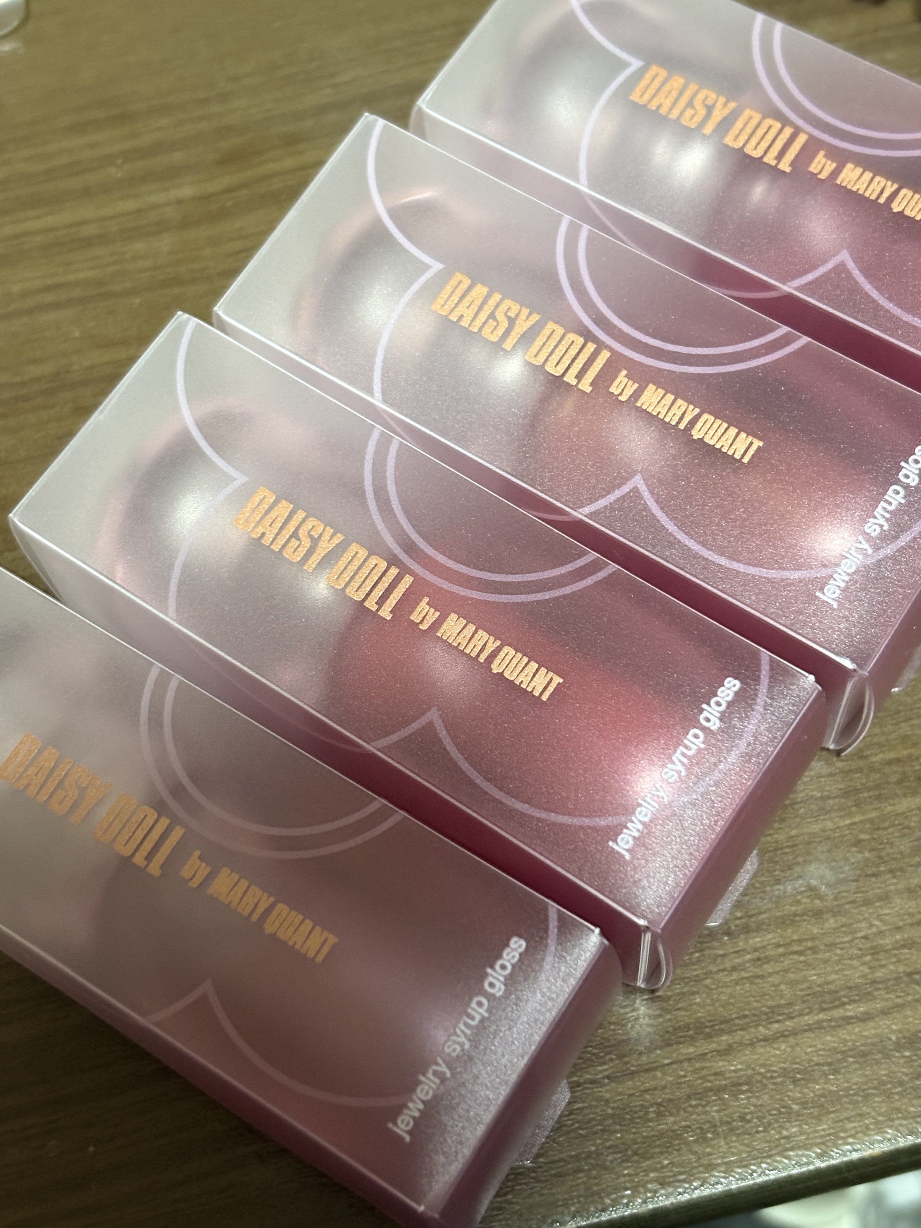 ジュエリー シロップ グロス/DAISY DOLL by MARY QUANT/リップグロスを使ったクチコミ（1枚目）