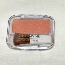 PERFECT DIARY (パーフェクトダイアリー) READ ME フローティングライト リップグロス/PERFECT DIARY/リップグロスを使ったクチコミ（1枚目）