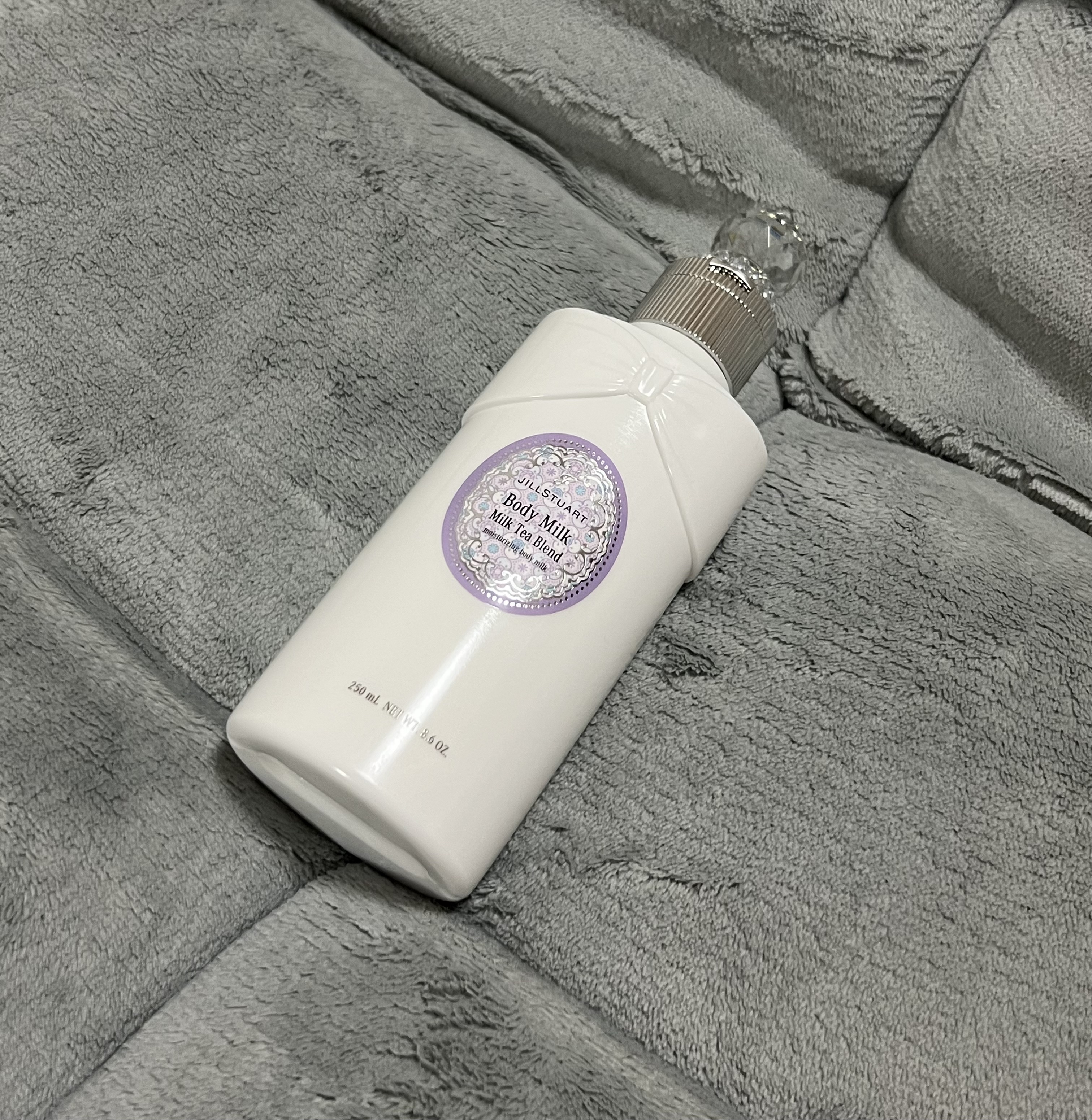 ジルスチュアート ミルクティーブレンド ボディミルク (とてもしっとり) /JILL STUART/ボディミルクを使ったクチコミ（2枚目）