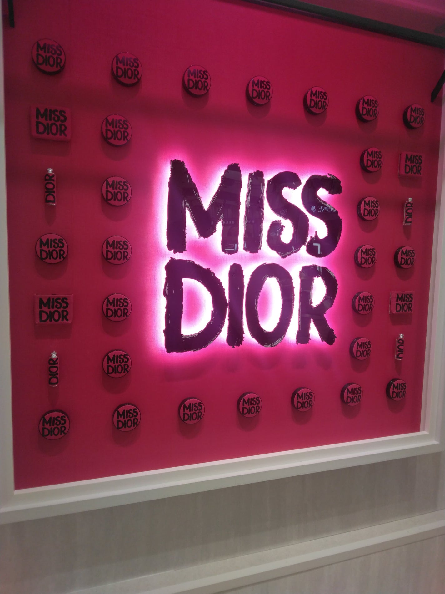 ディオールショウ サンク クルール/Dior/アイシャドウを使ったクチコミ(2枚目)