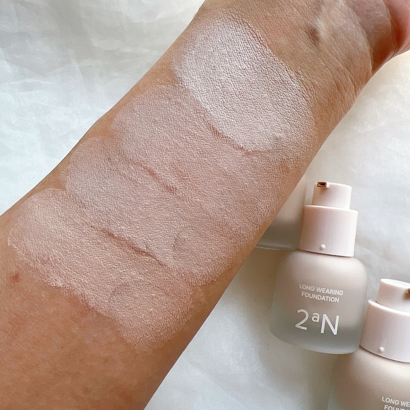 ロングウェアリング ファンデーション ミニ/2aN/リキッドファンデーションを使ったクチコミ(7枚目)