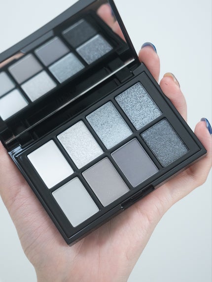PIGMENT EYESHADOW PALETTE /RISKY /アイシャドウパレットを使ったクチコミ(3枚目)
